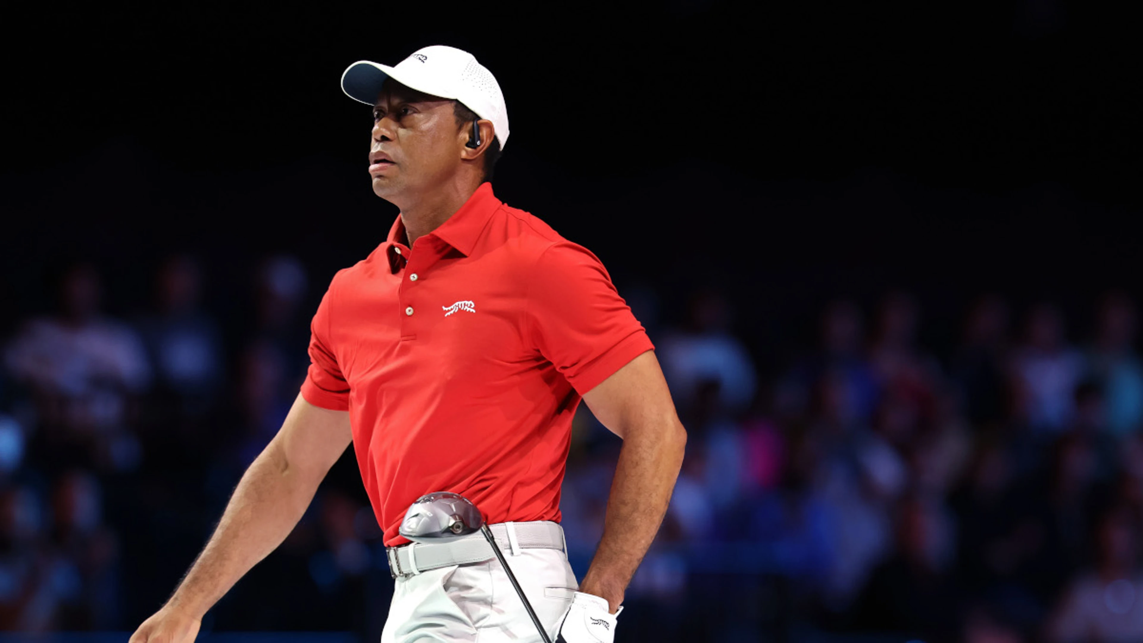 Woods withdraws from Genesis, still dealing with mother's death