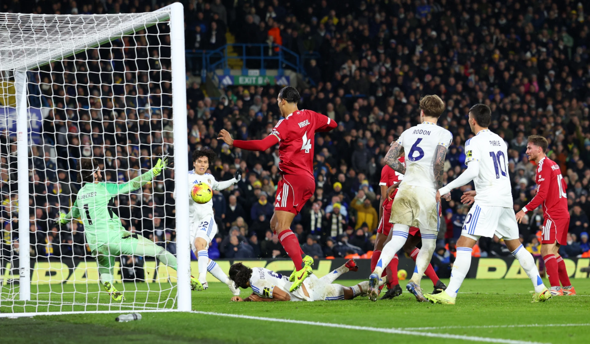 Toothless Liverpool held by Leeds