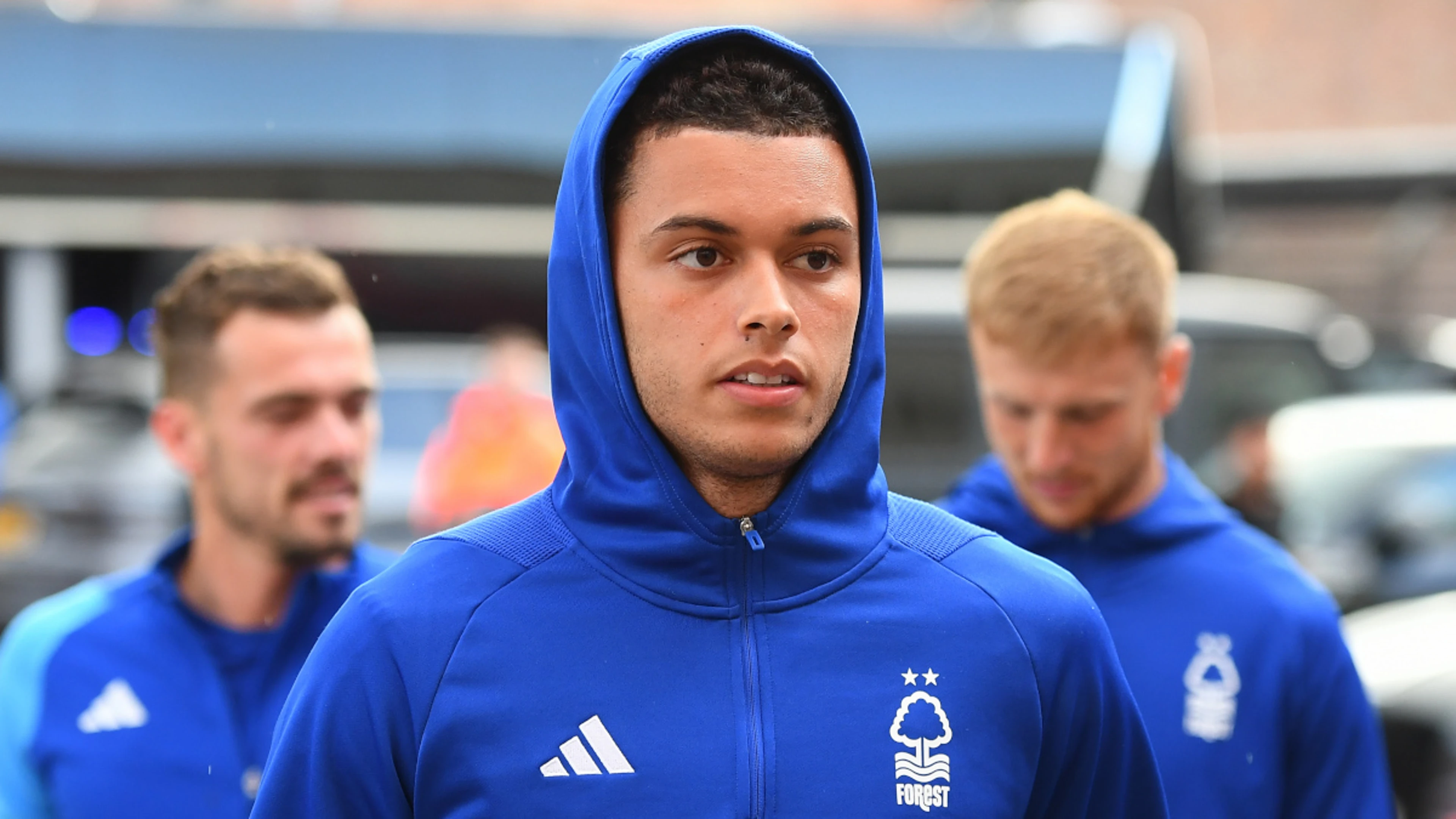 Tottenham sign Wales winger Johnson from Forest