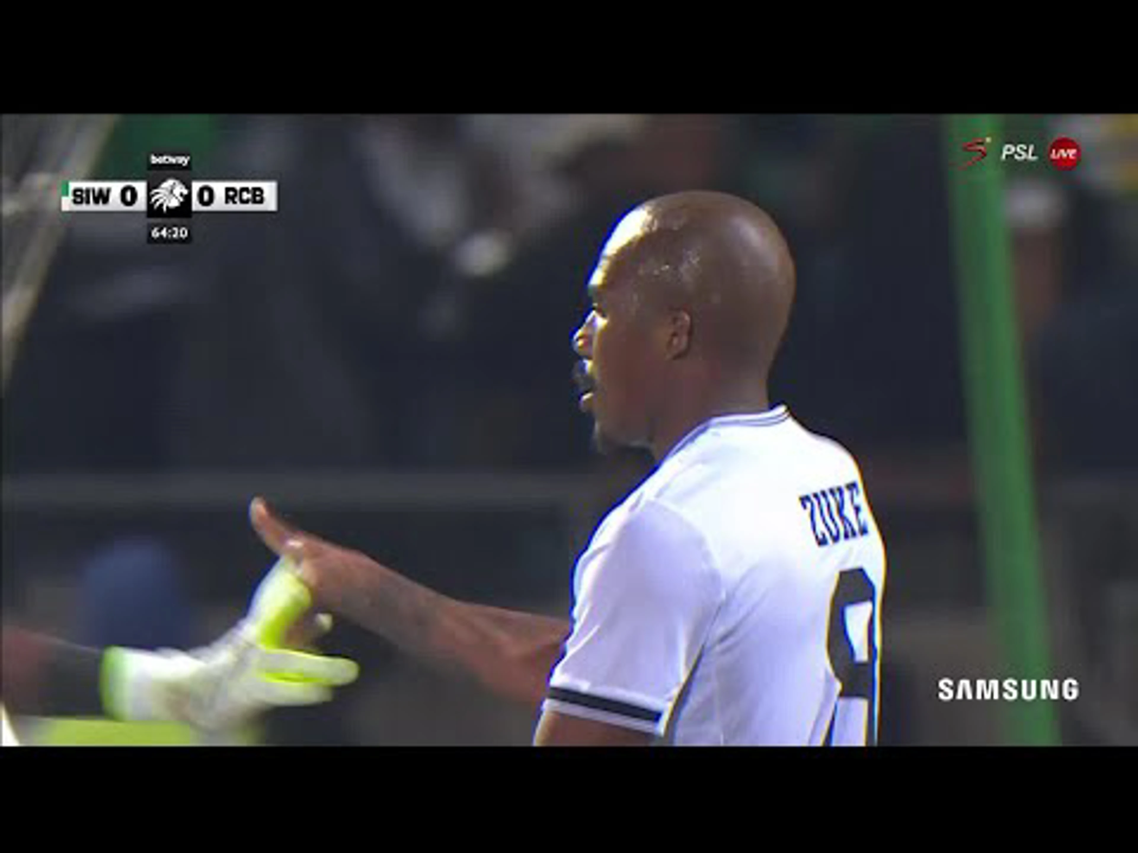 Thabani Zuke with a Spectacular Defensive Act vs. Siwelele