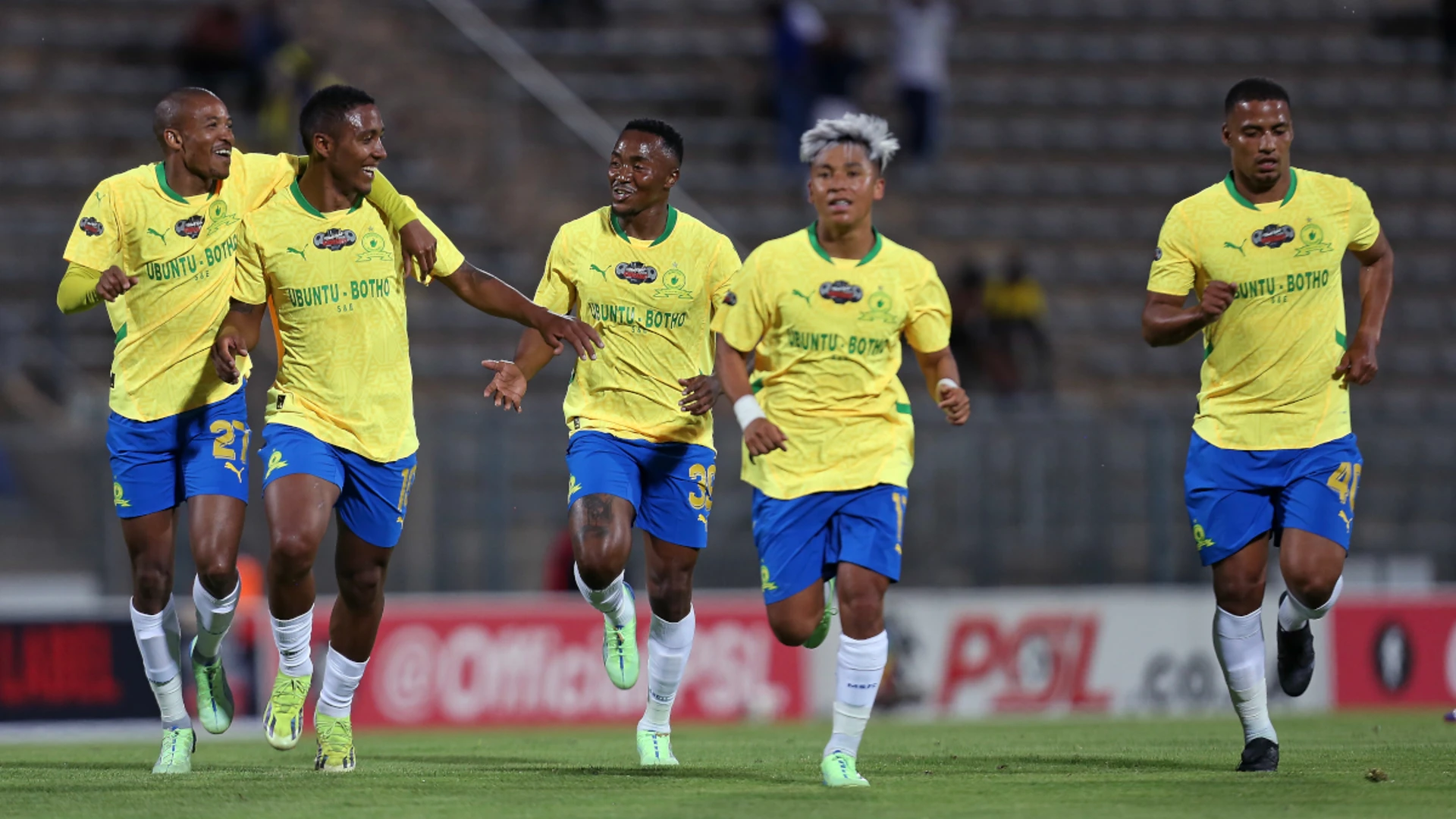 Chiefs v Sundowns headlines Carling Knockout quarterfinals