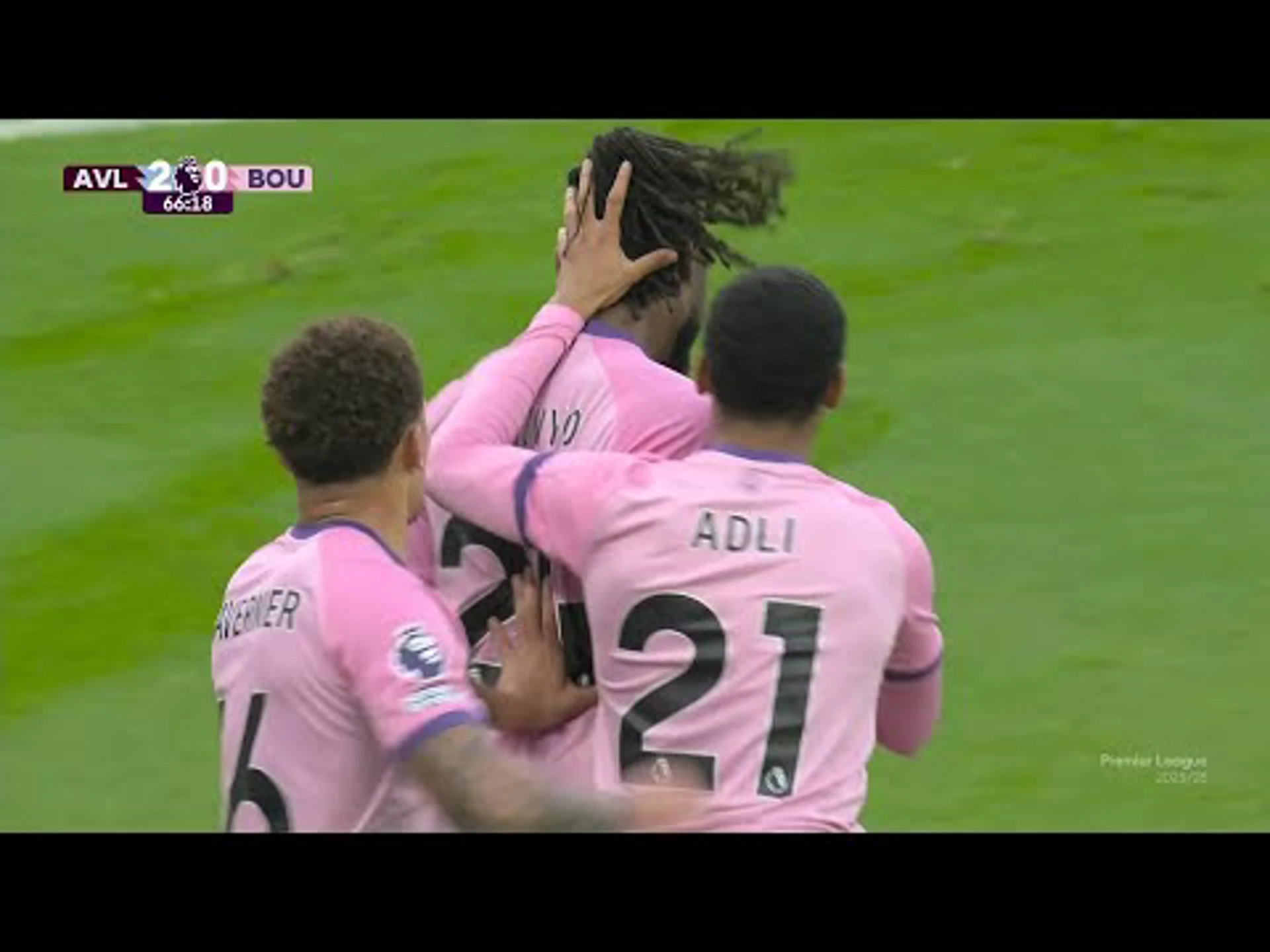 Emiliano Martínez | 67ᵗʰ Minute Spectacular Gk Save v Bournemouth