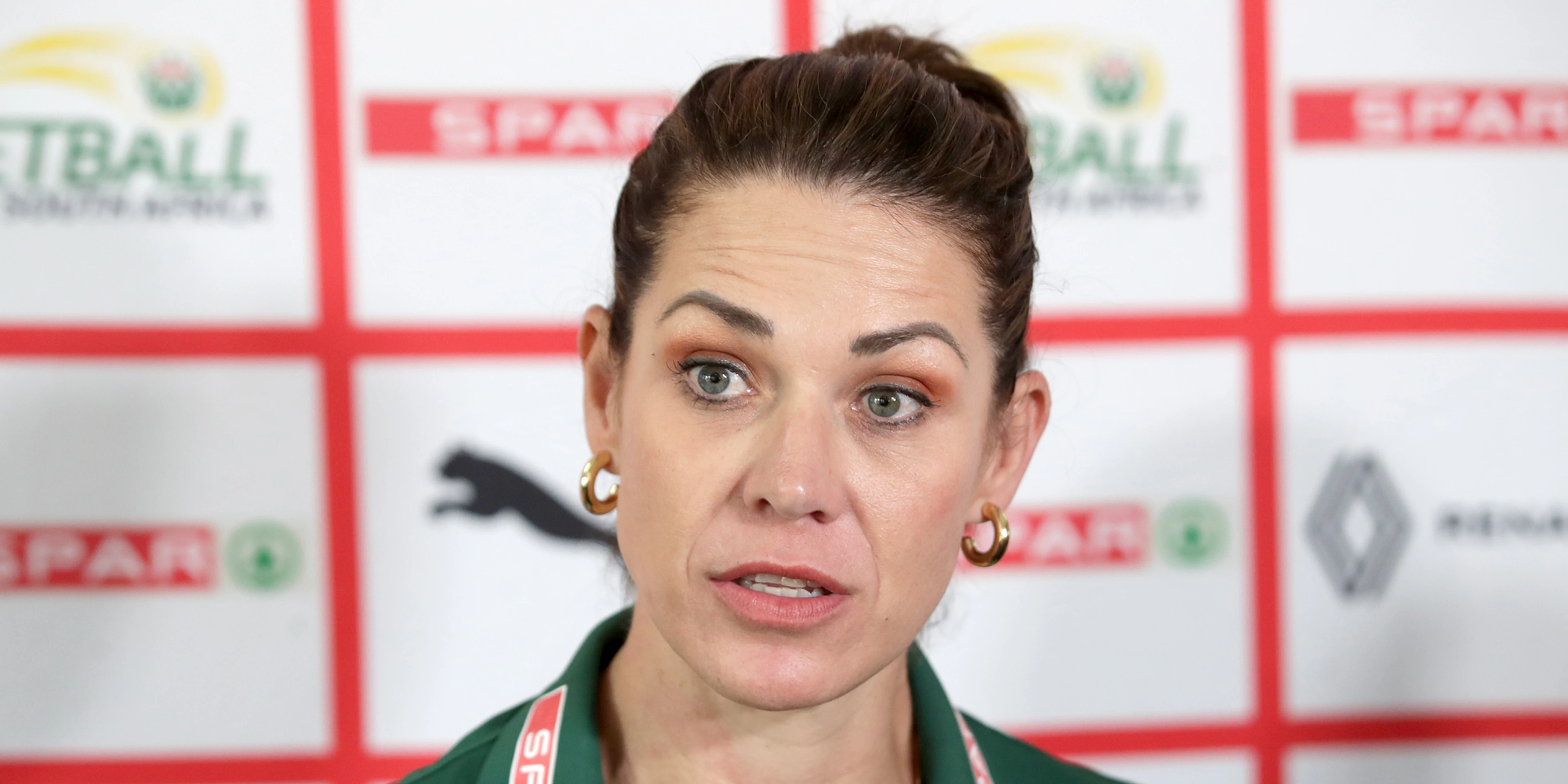 Van Dyk builds for the future as the Proteas face off against England