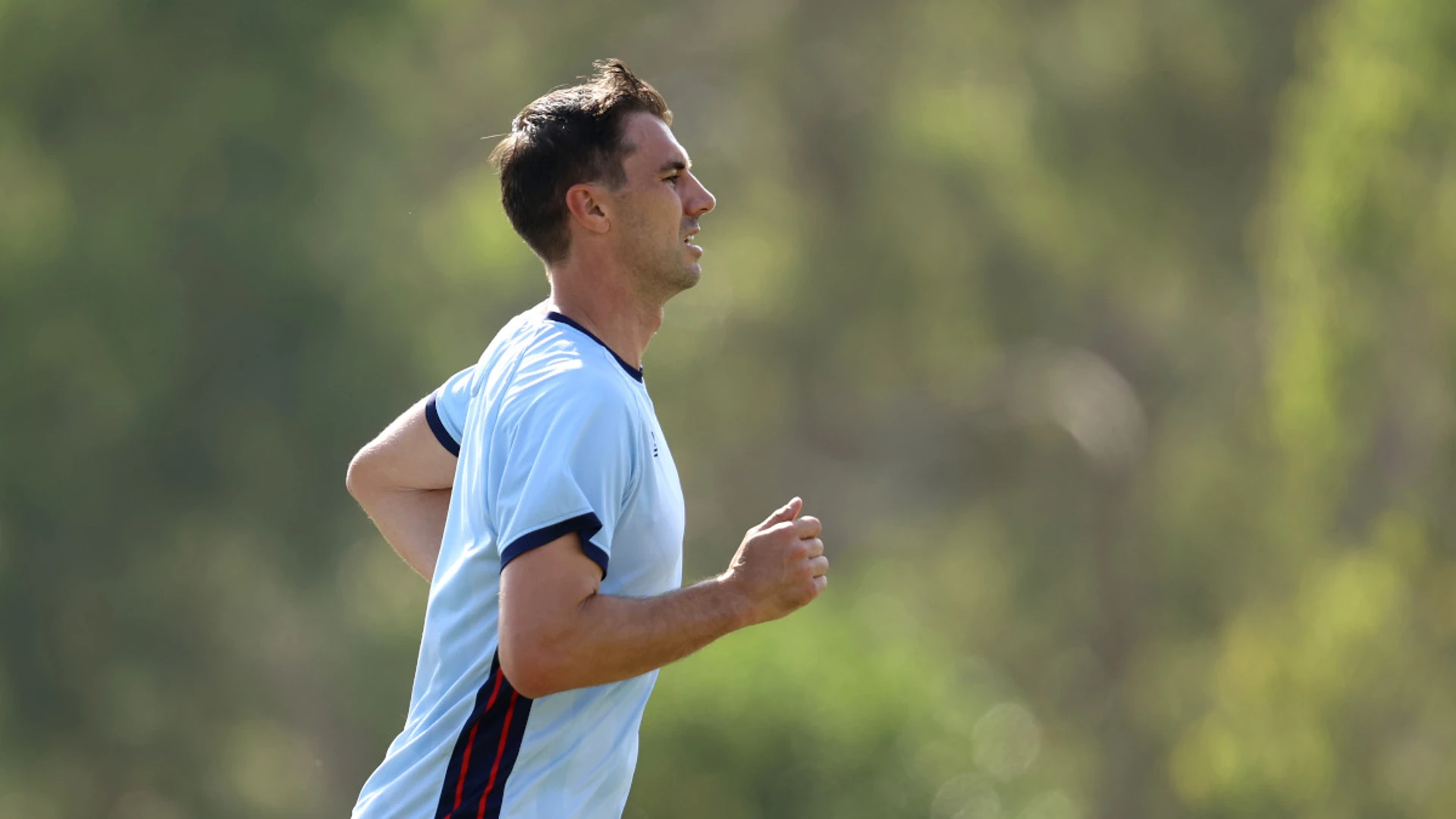 Australia's Cummins makes tentative bowling return