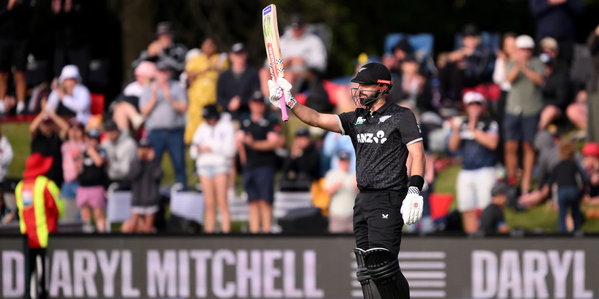 Mitchell, Phillips tons guide New Zealand to 337-8 in ODI decider