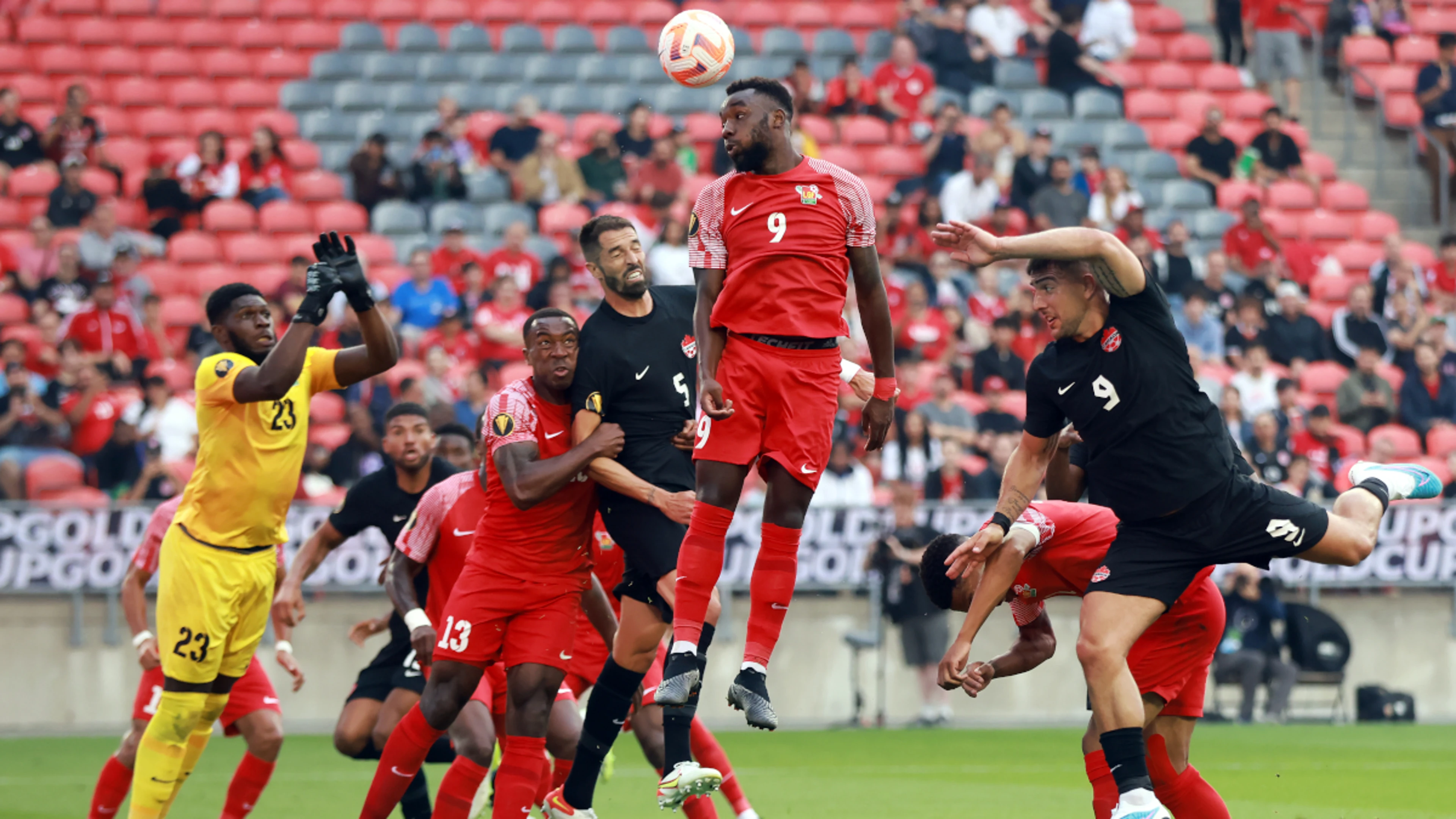 Guadeloupe draws at Canada and Guatemala wins in Gold Cup
