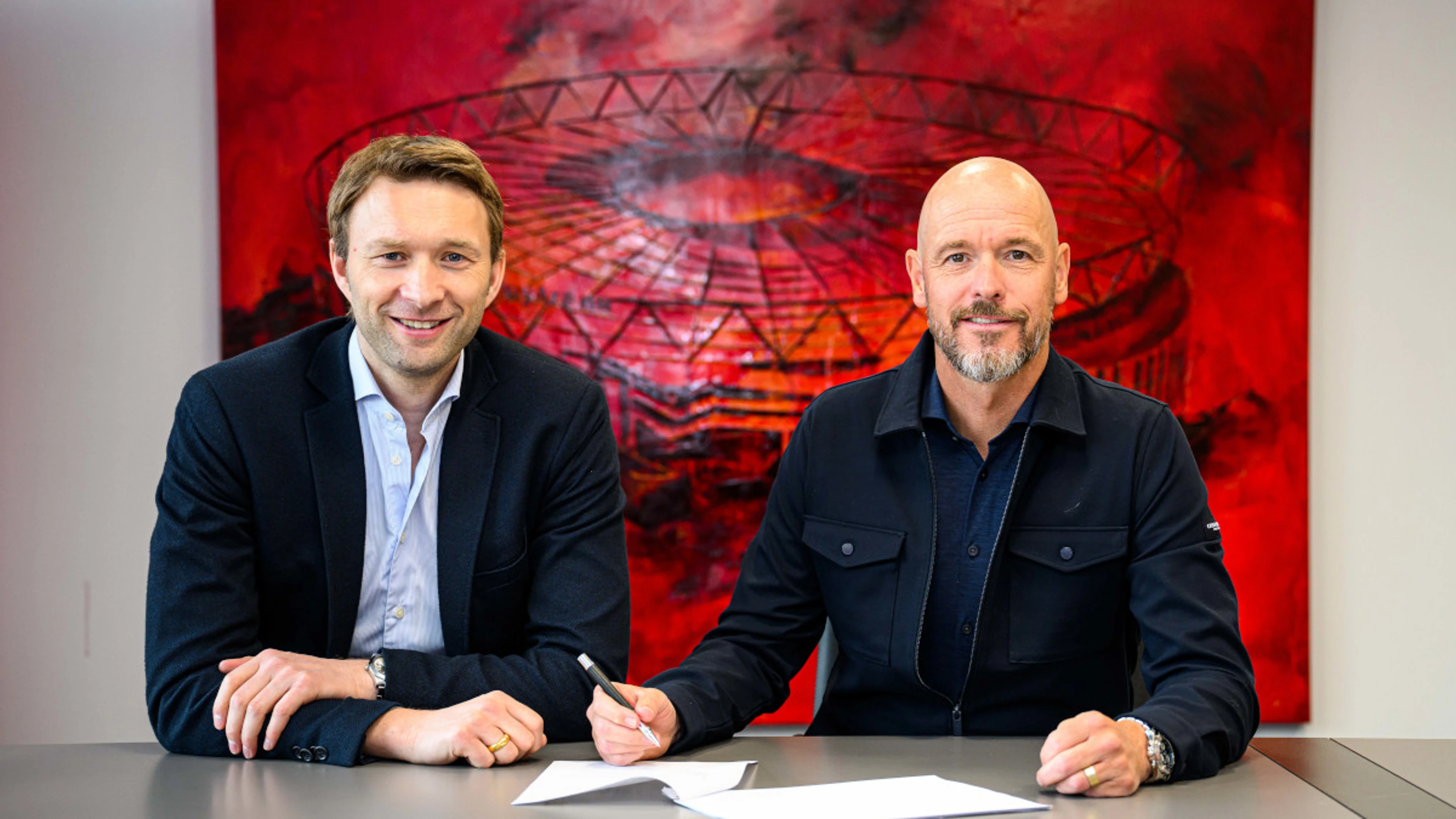 Ten Hag returns to management with Leverkusen