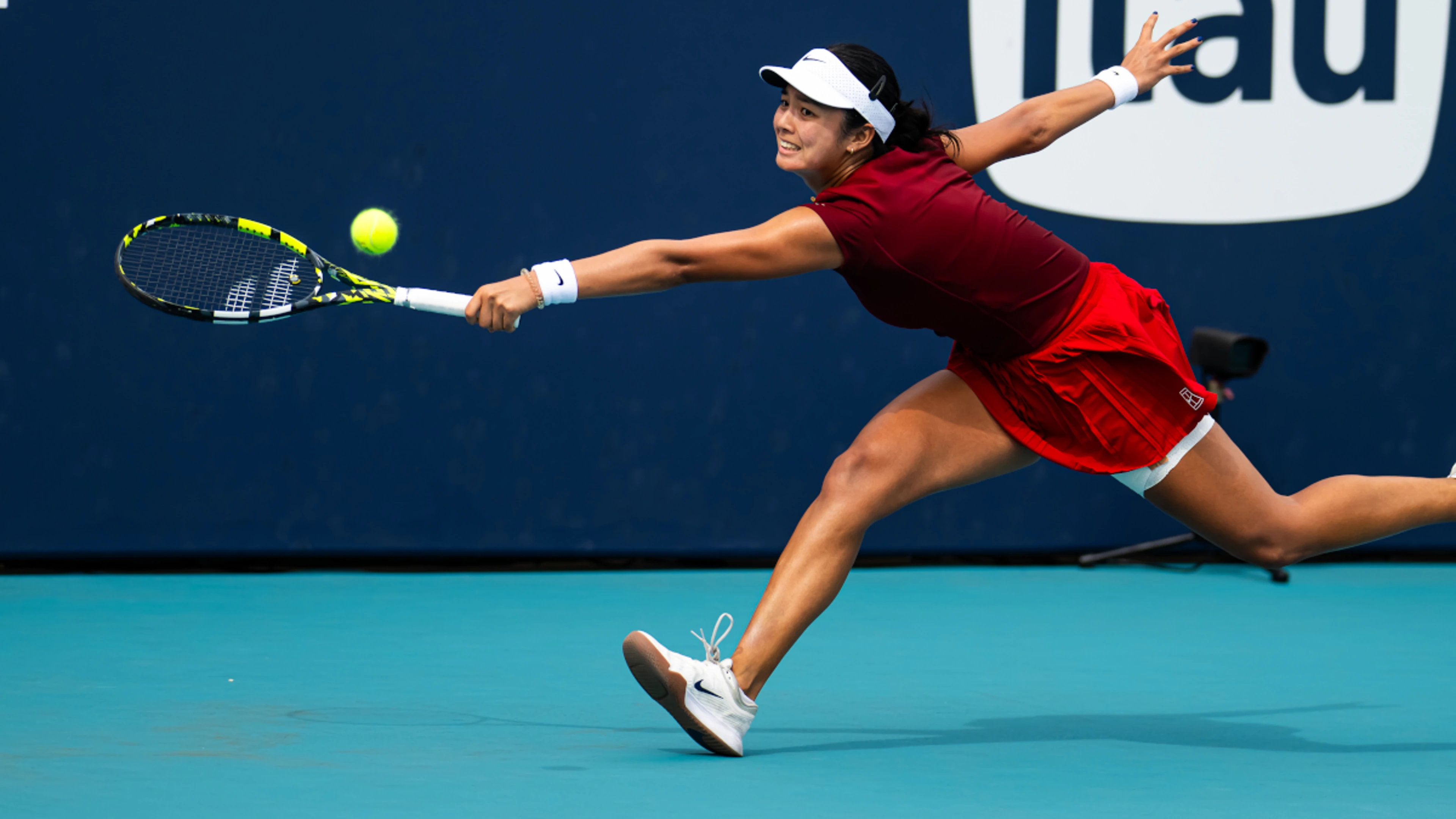 Keys and Andreeva crash out of Miami Open