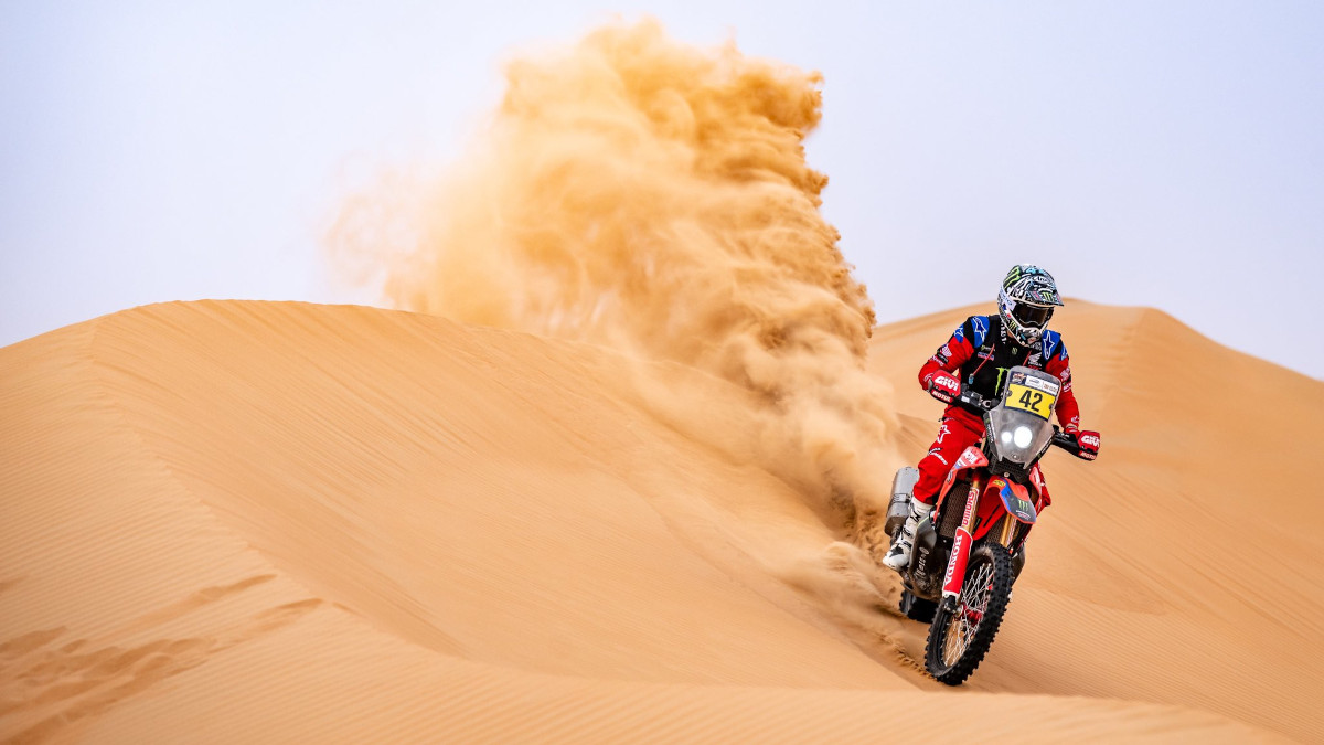 French double in Dakar Rally as Loeb and Van Beveren win stage nine