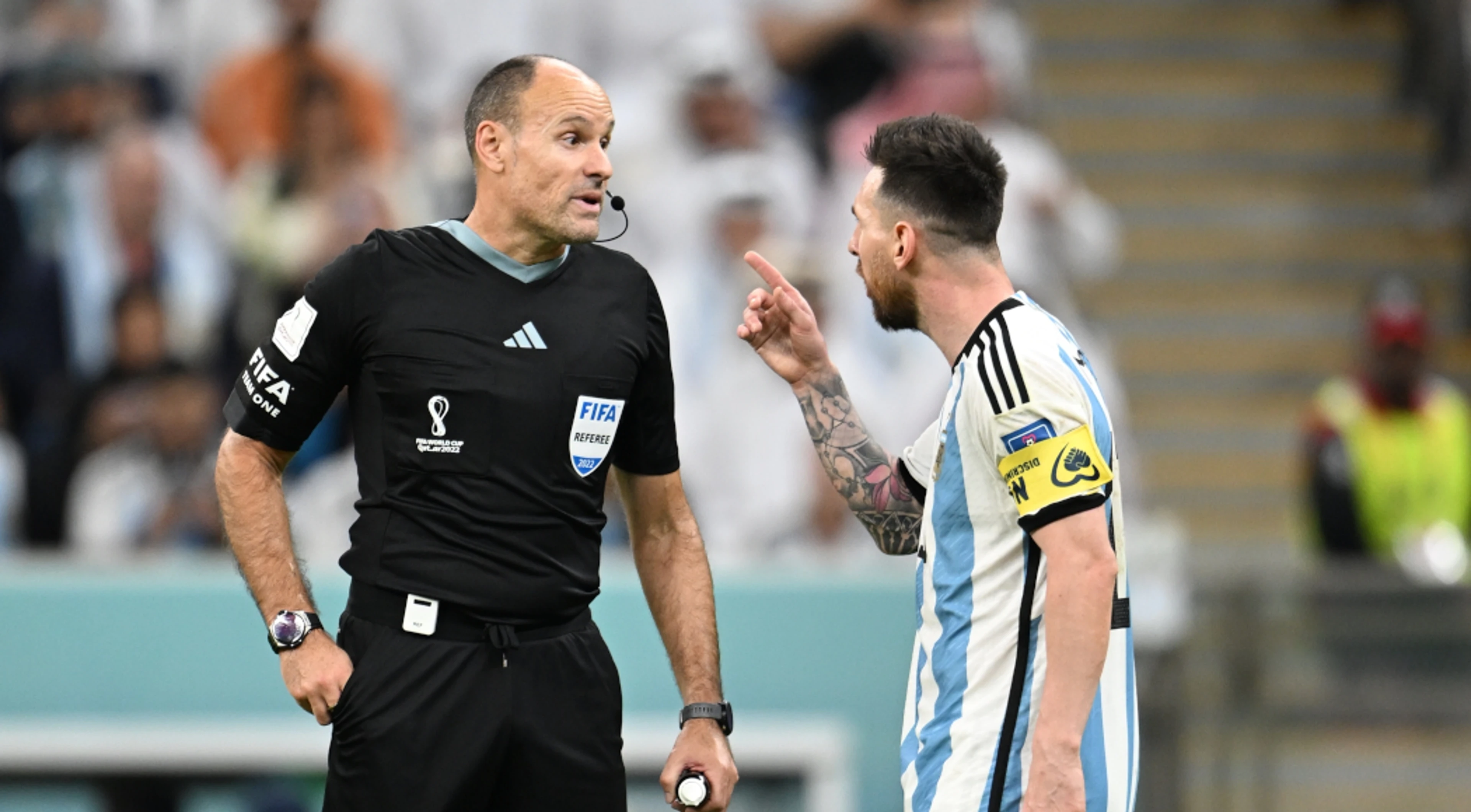 Messi slams referee after Argentina win on penalties