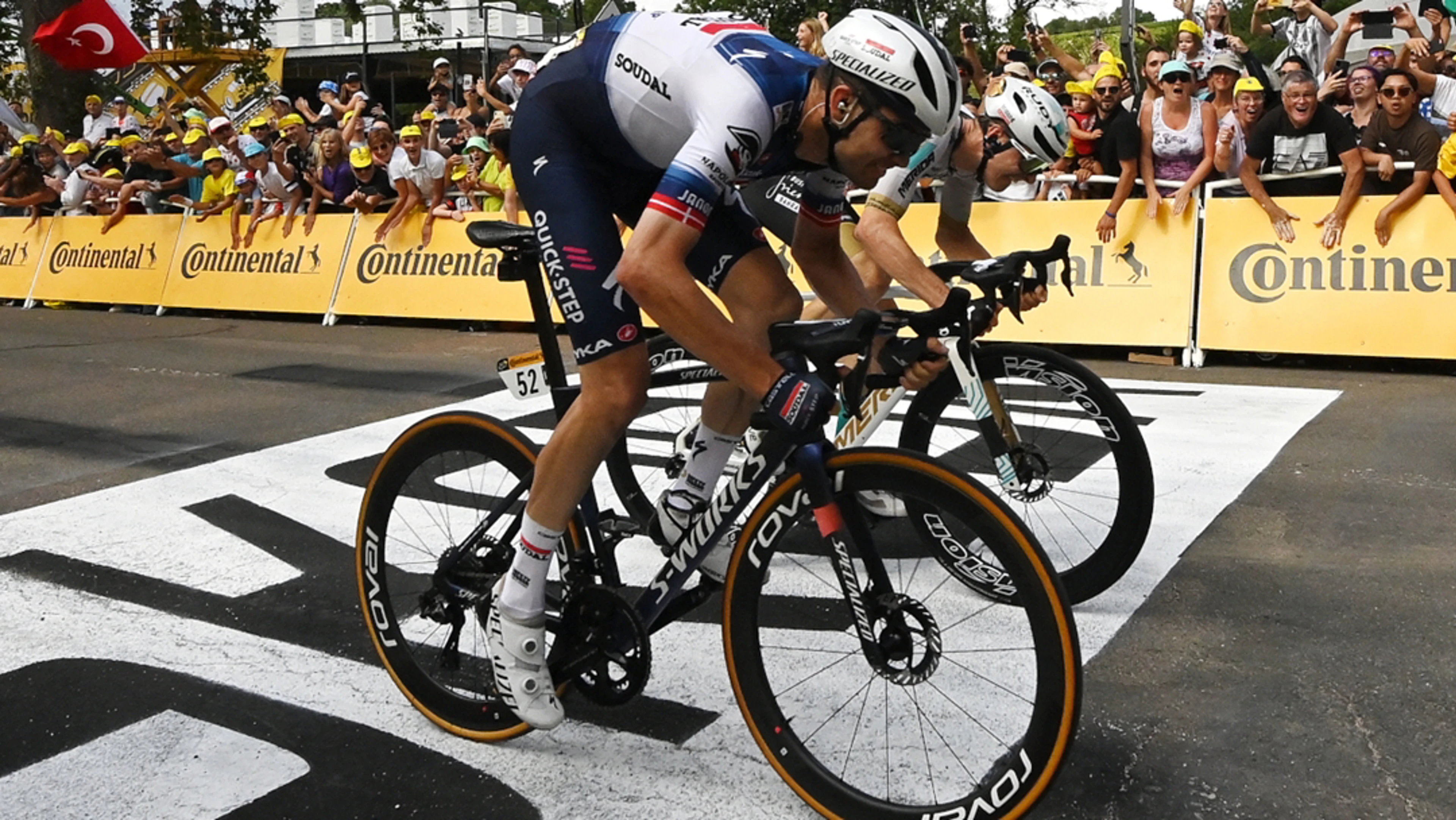 Mohoric denies Asgreen in Tour de France photo finish