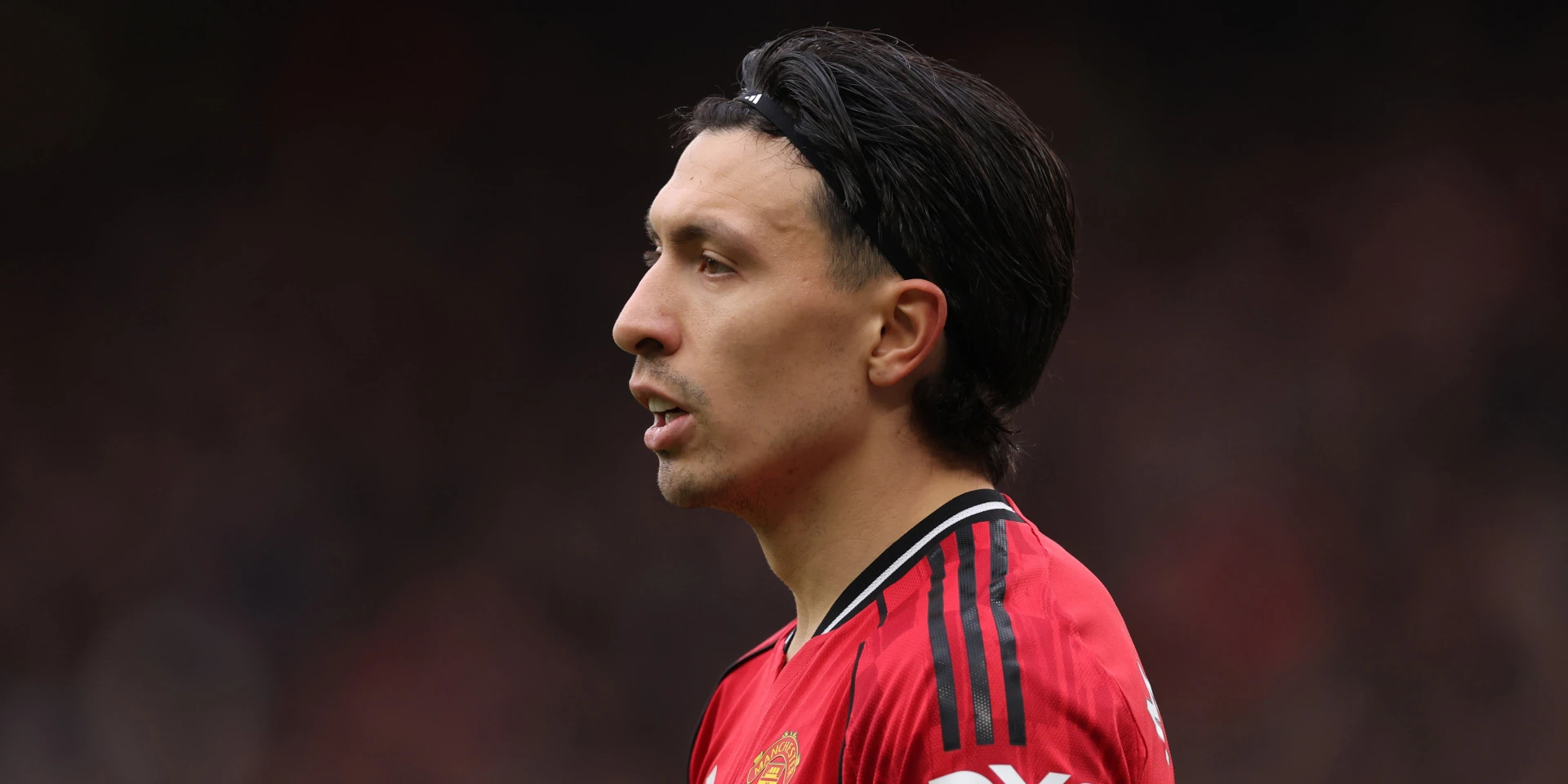 Man Utd greats tell Martinez to 'grow up' as feud rumbles on