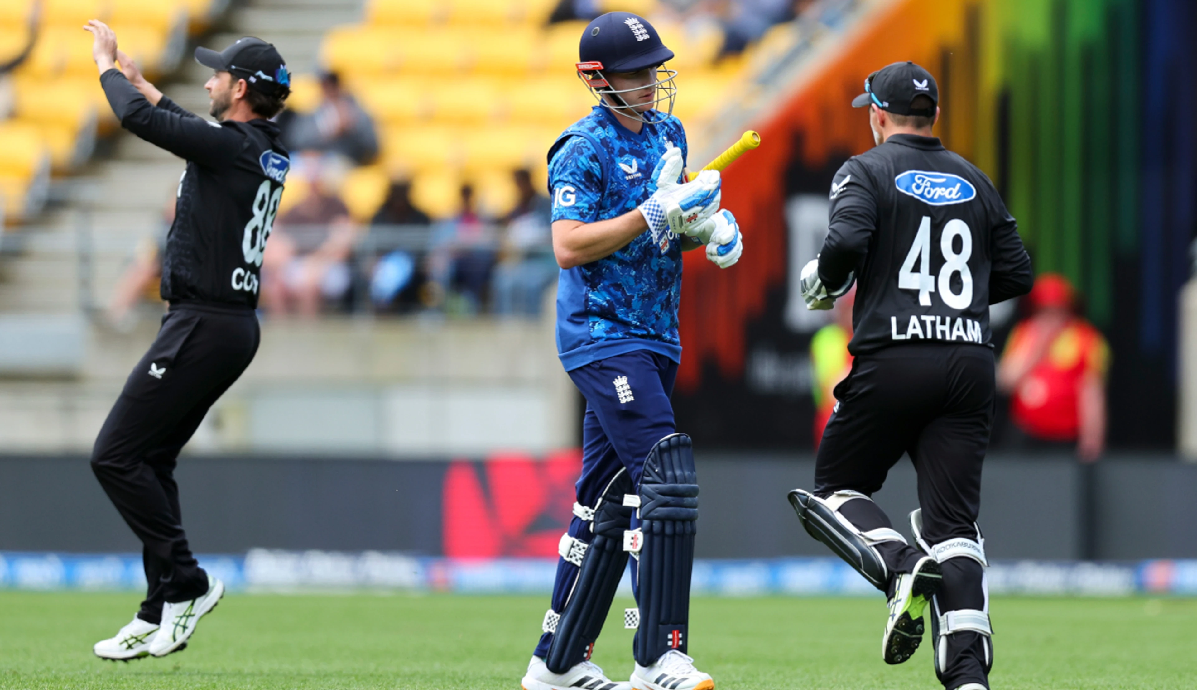 England's batting exposed as New Zealand seal ODI series sweep