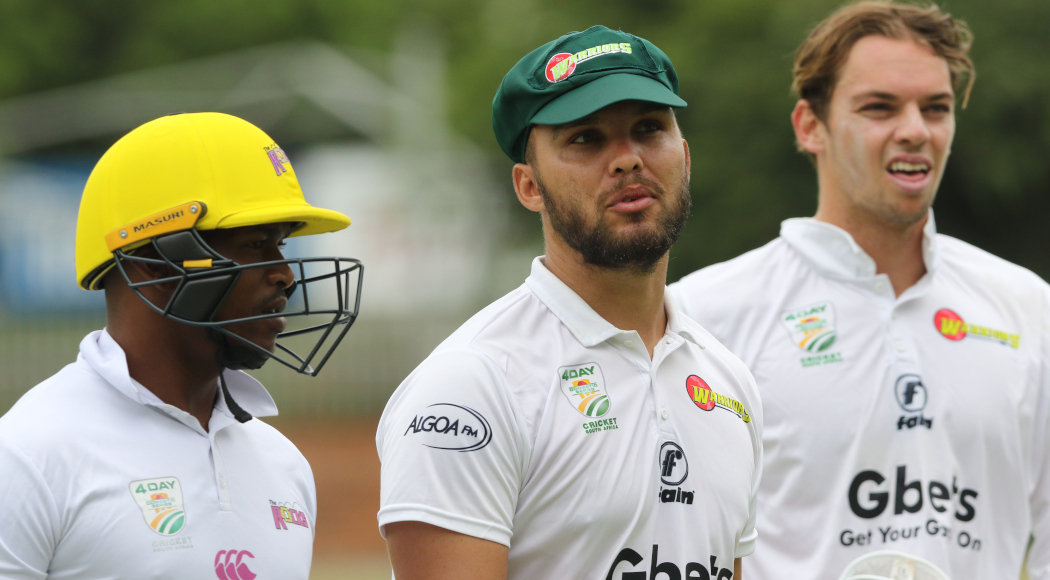 Dolphins fight back as Titans cruise to victory