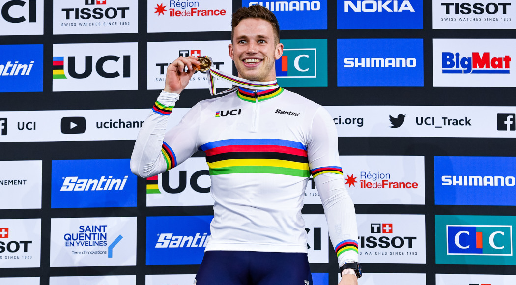 Lavreysen wins fourth straight men's sprint gold