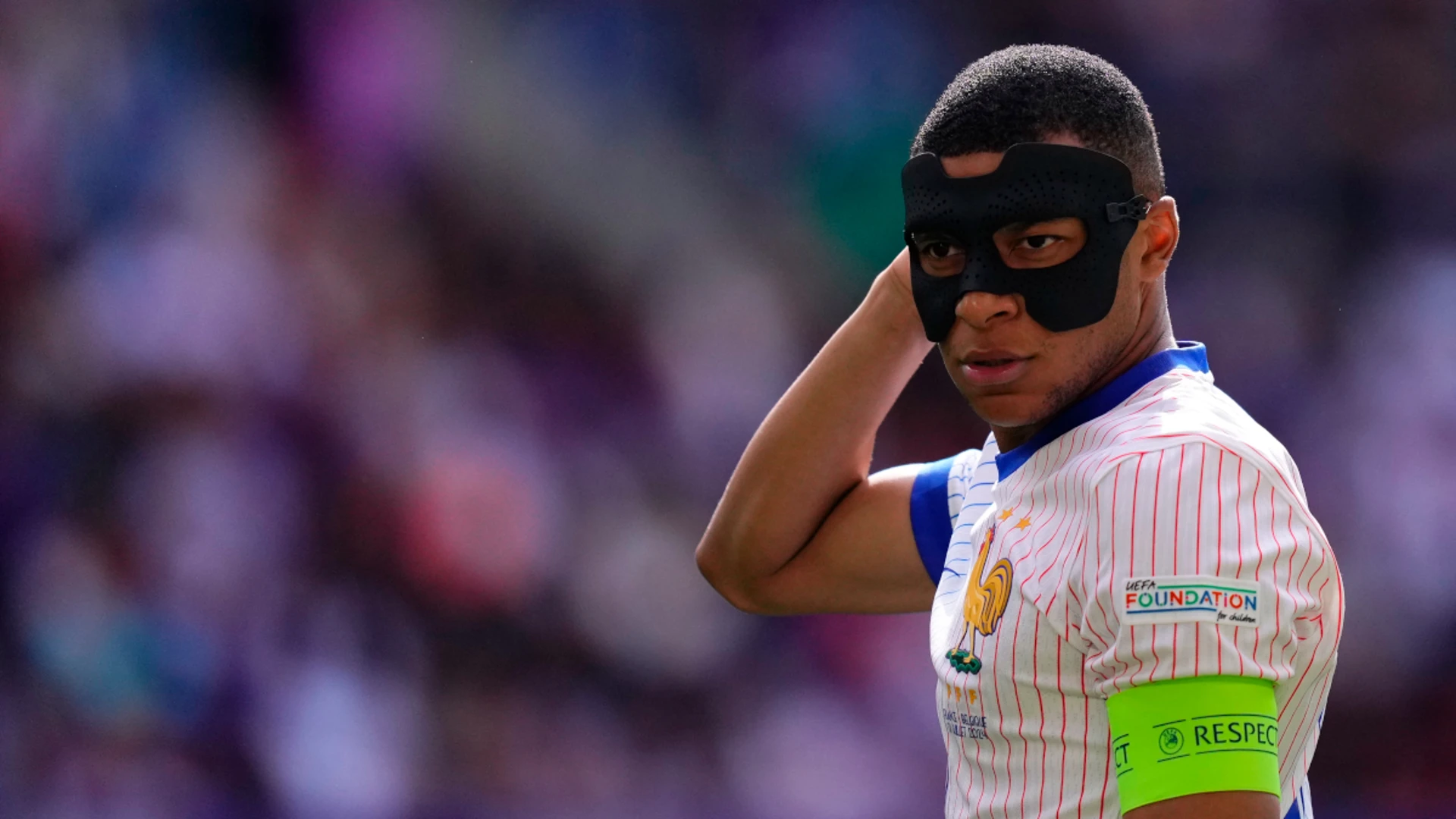 An 'honour' for Mbappe to play against Ronaldo at Euro 2024