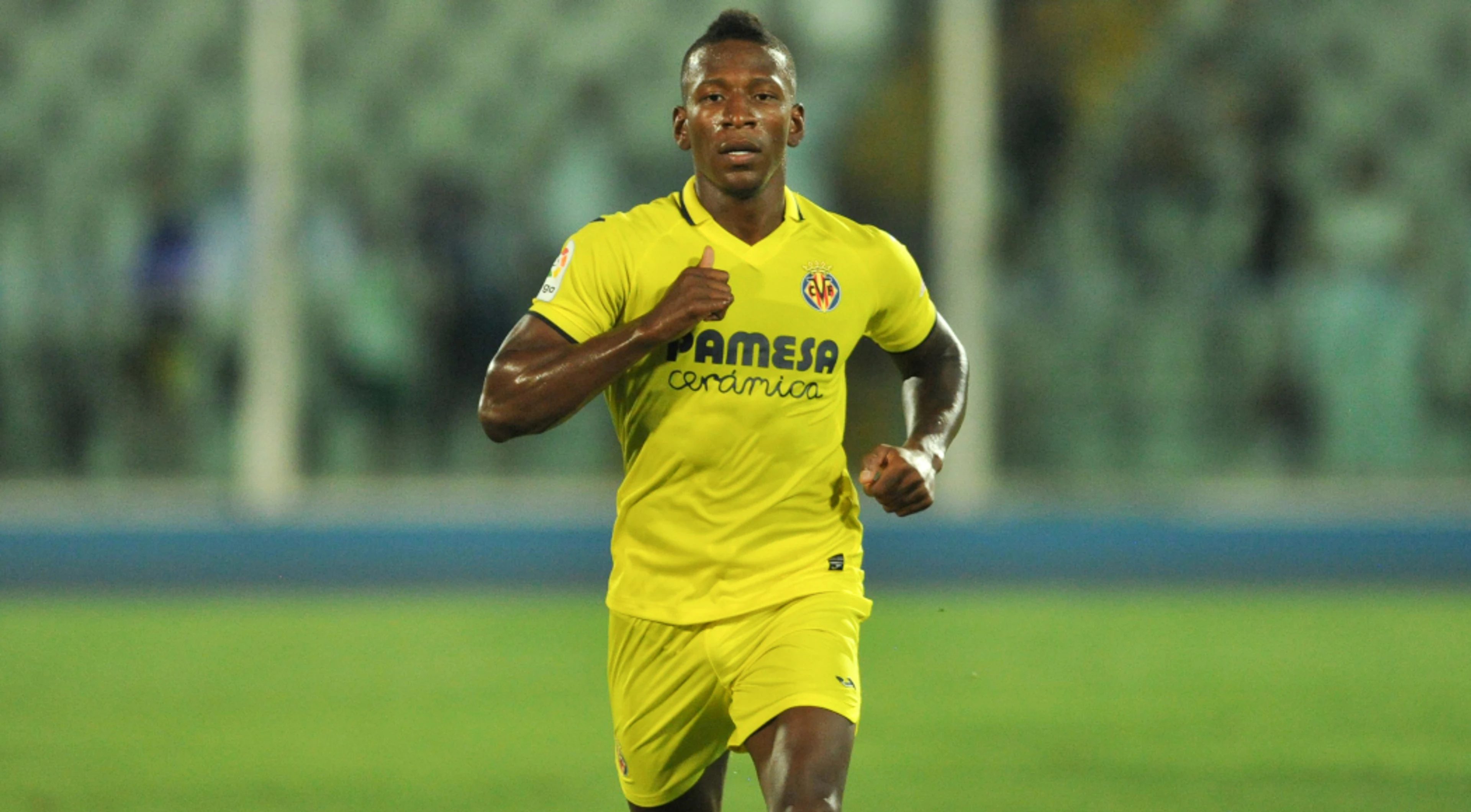 Brighton sign Estupinan from Villarreal