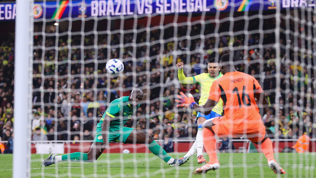Estevao, Casemiro on target for Brazil in Senegal win