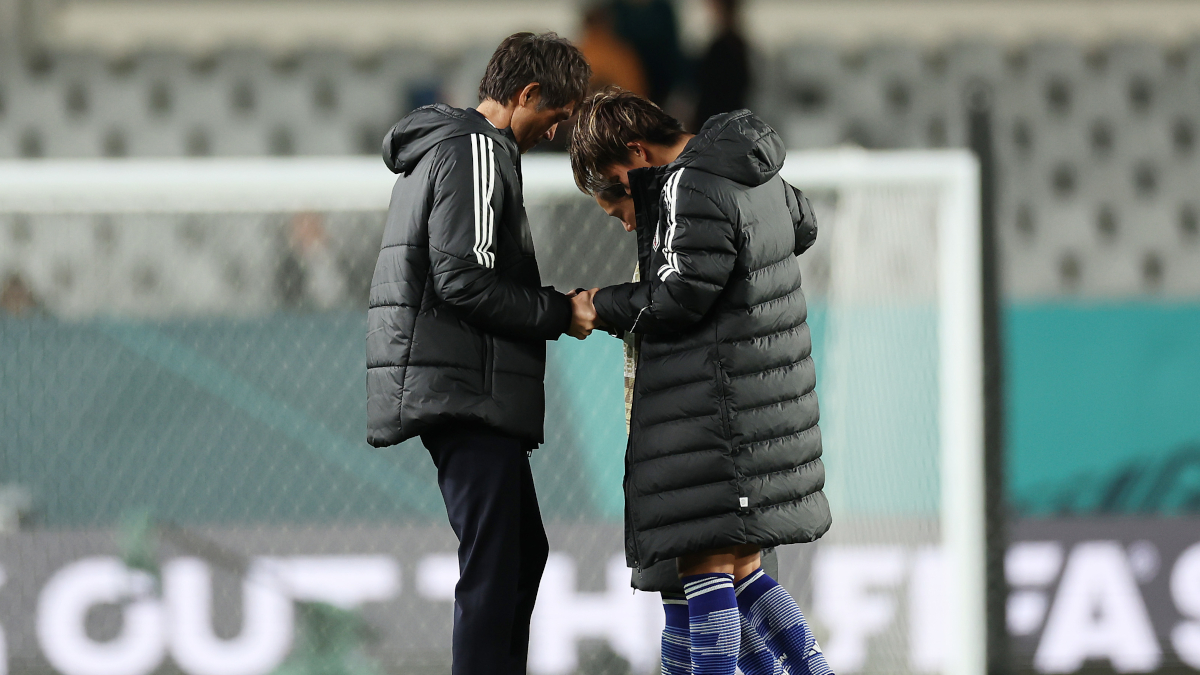 Japan's Ikeda wants youngsters to grow as Nadeshiko head home