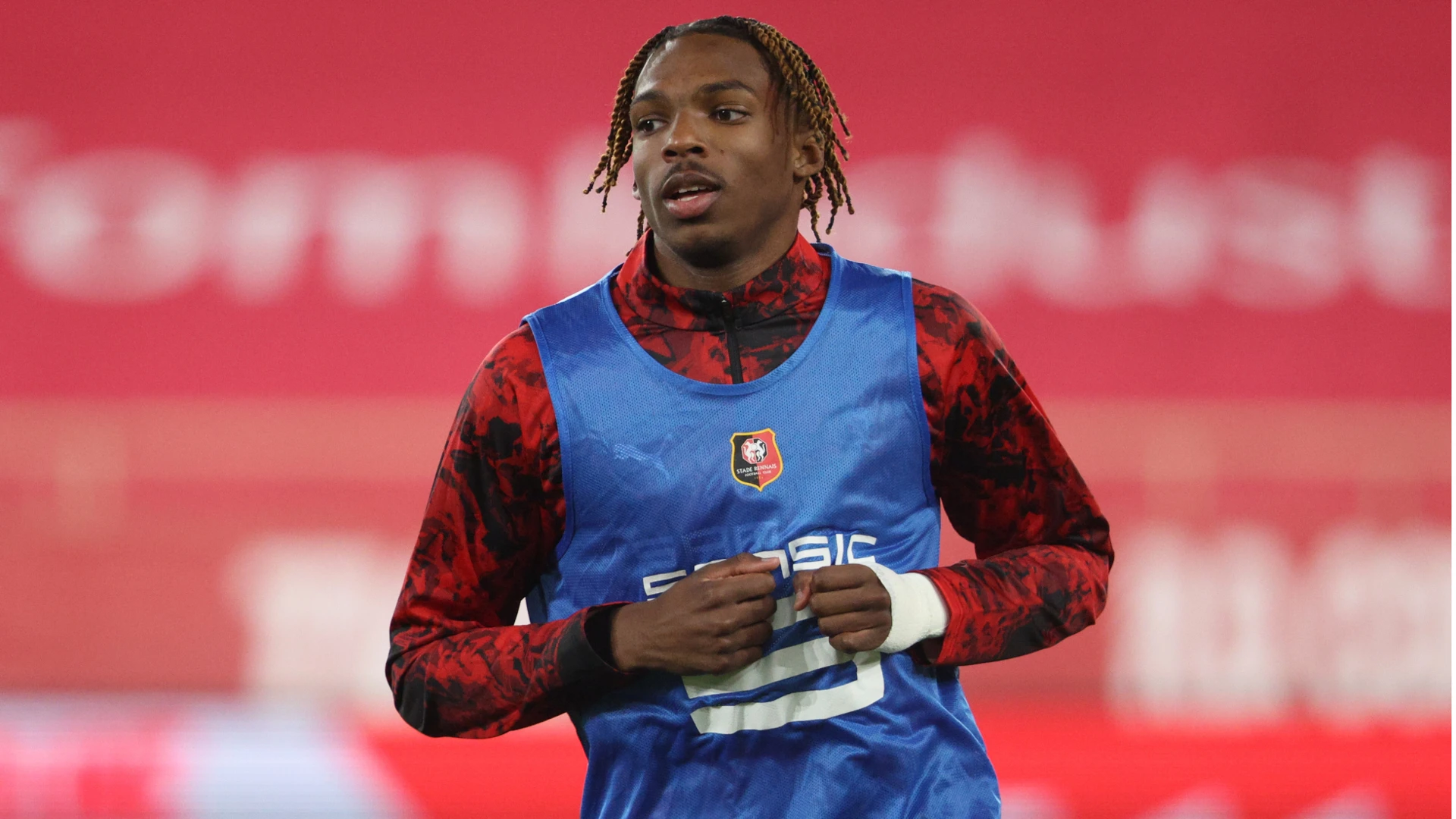 Liverpool beat Chelsea to Rennes defender Jacquet