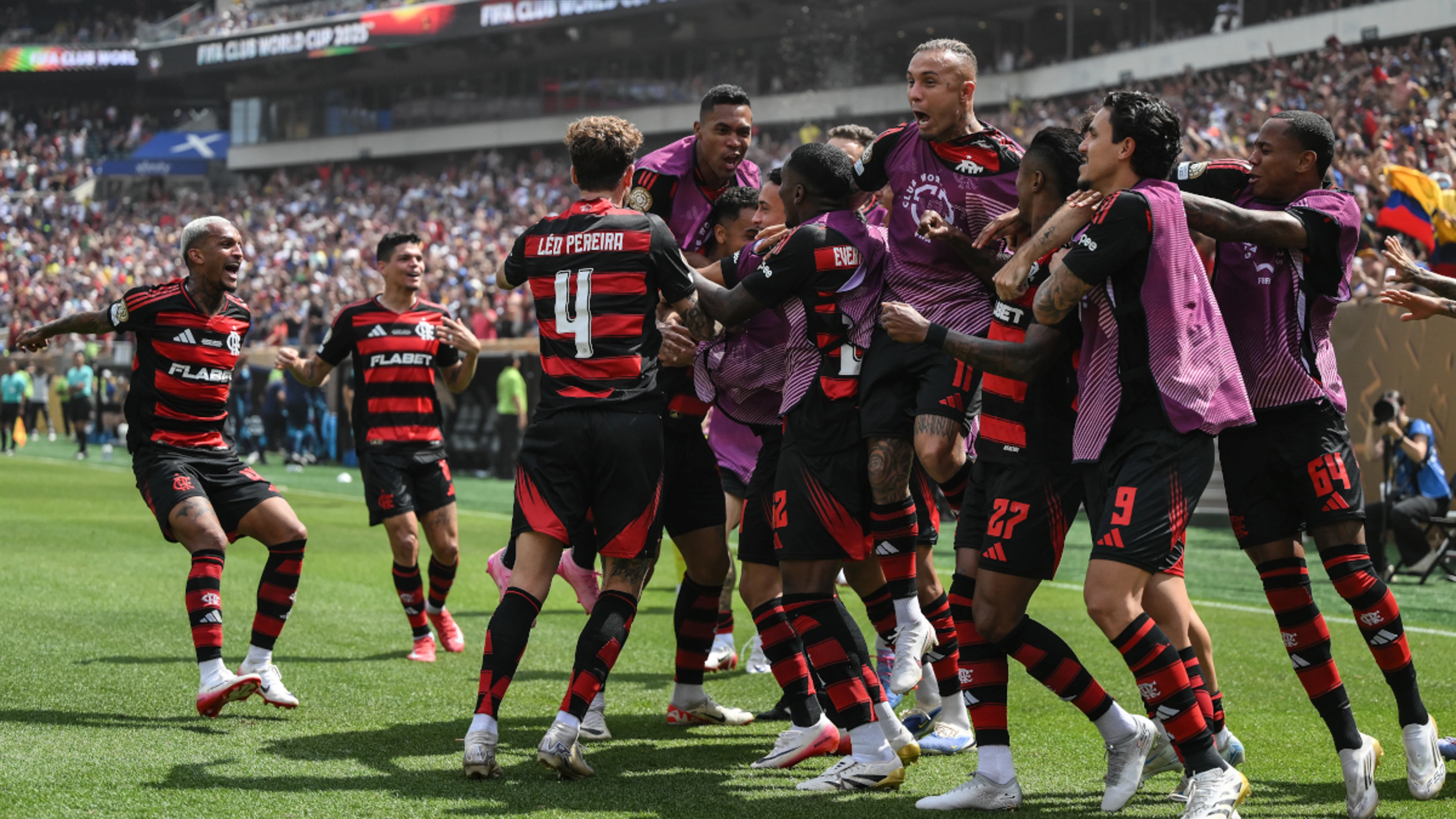 CLUB WORLD CUP WRAP: Flamengo floor Chelsea, Bayern edge out Boca