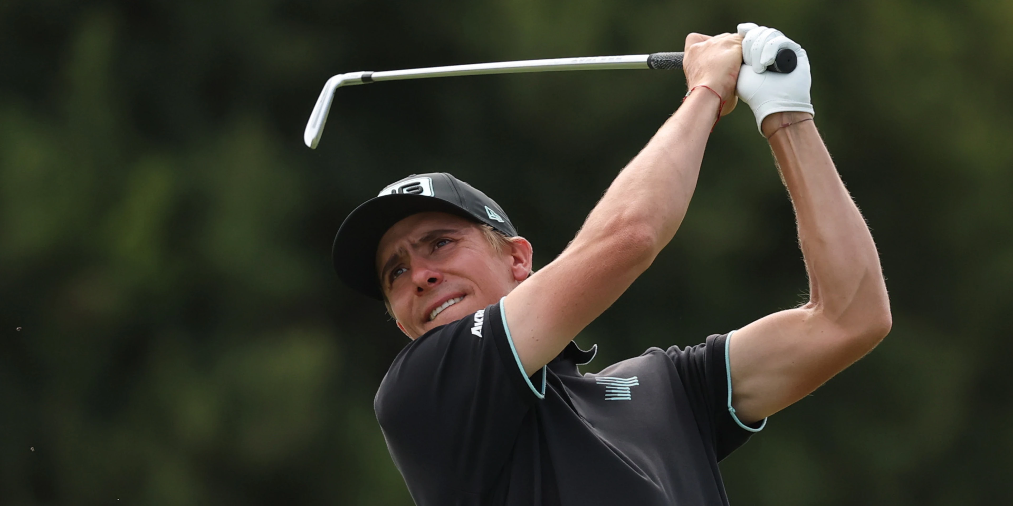 Ortiz shares Australian Open lead after late surge, McIlroy falters