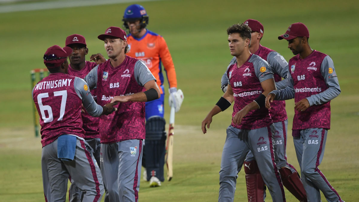 Peters and Mungroo bowl Dragons to victory