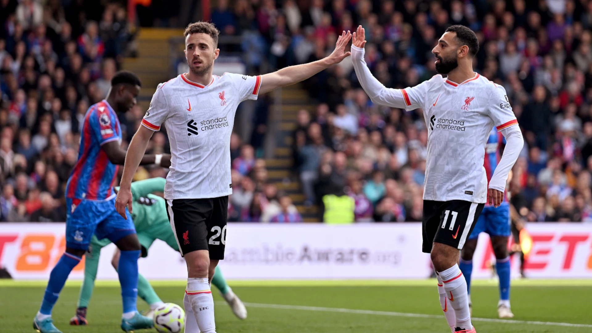 Jota's early goal gives Liverpool win at Crystal Palace