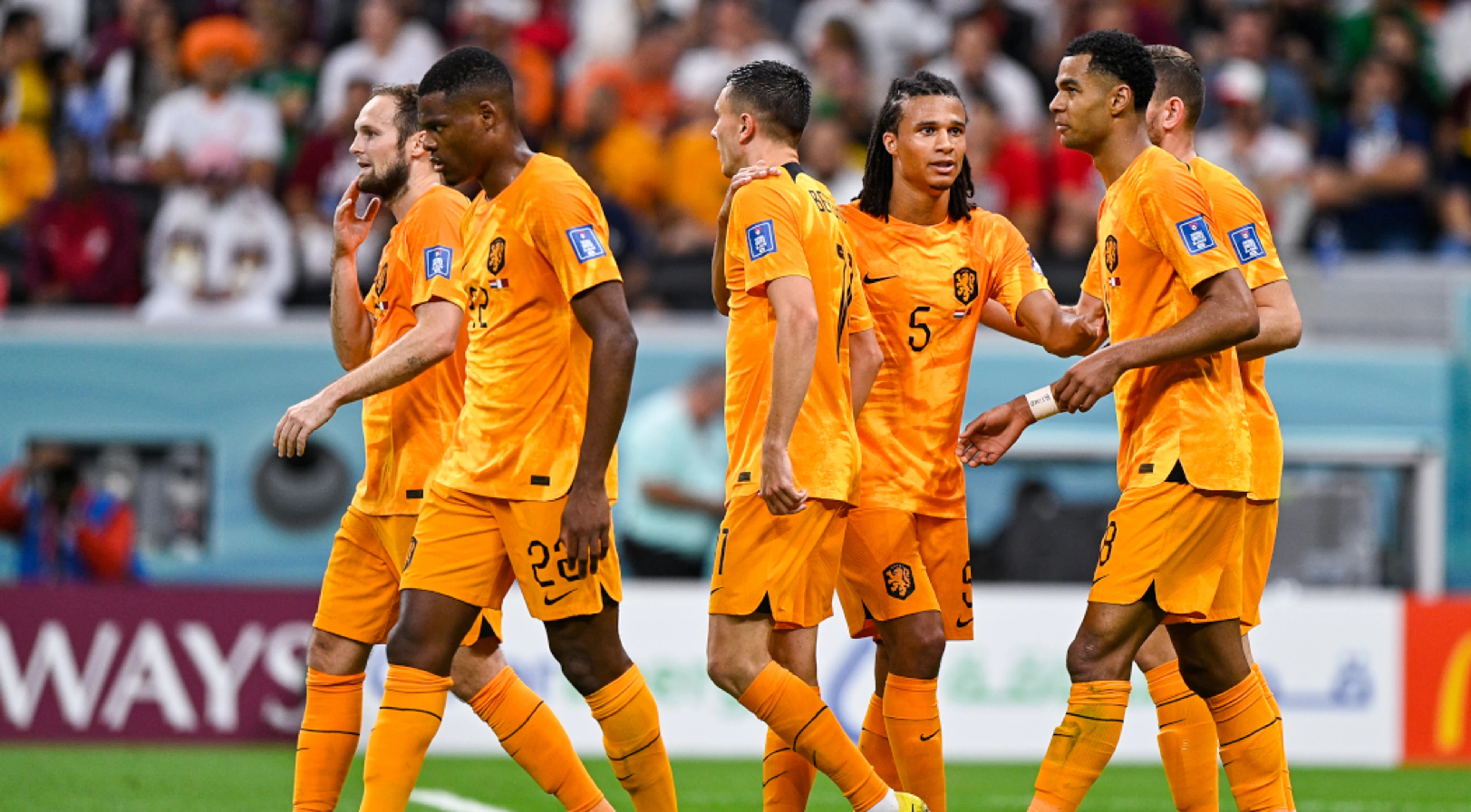 Gakpo on target again as Dutch beat Qatar to top Group A