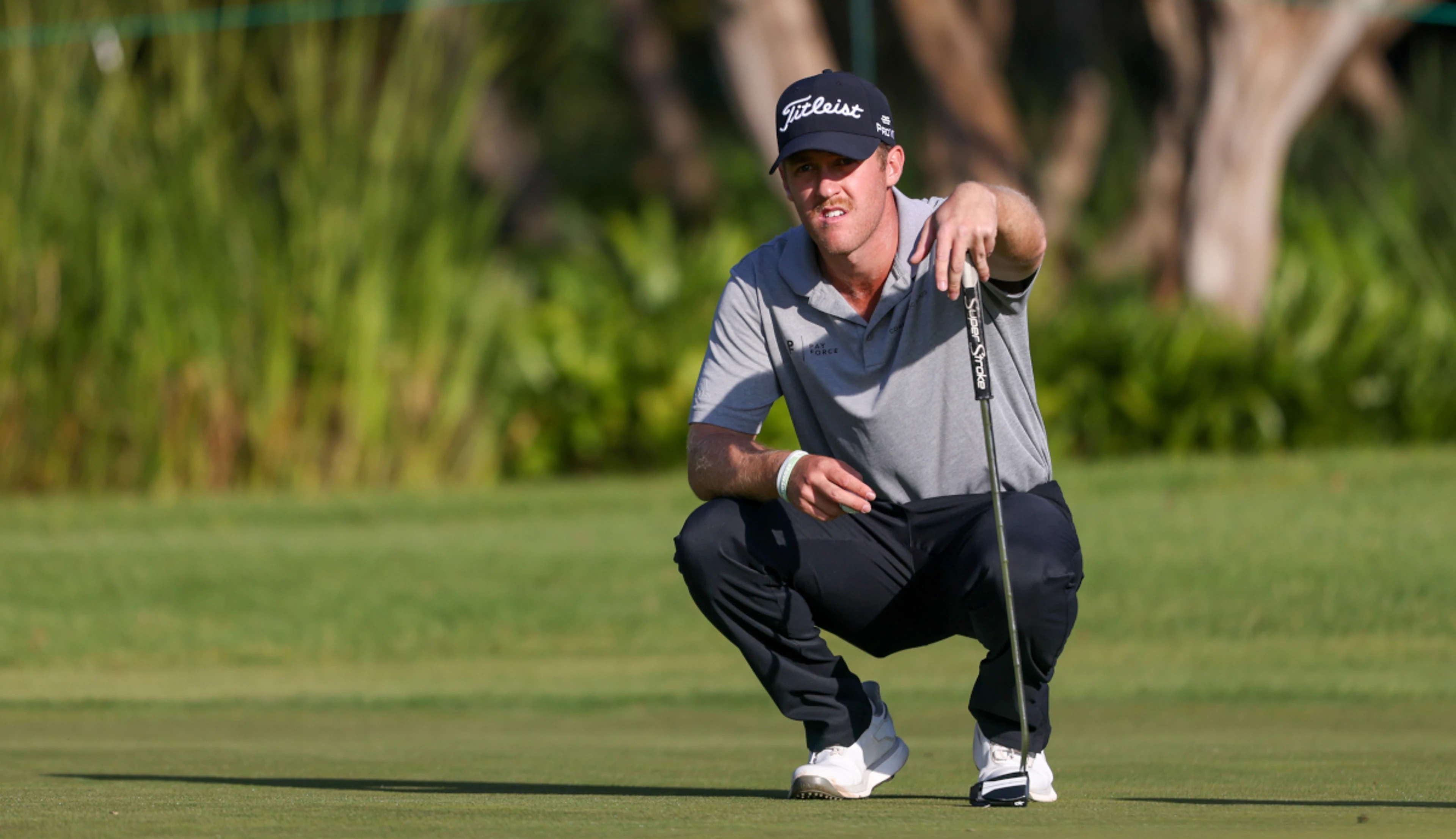 Carrera chasing victory again in four-way tie for lead at Waterfall City Tournament of Champions