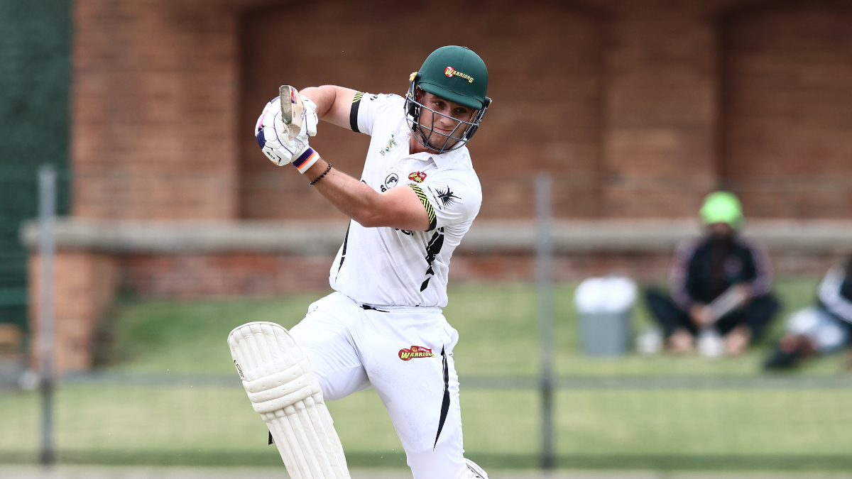 SA A pull off remarkable 417-run chase to share series