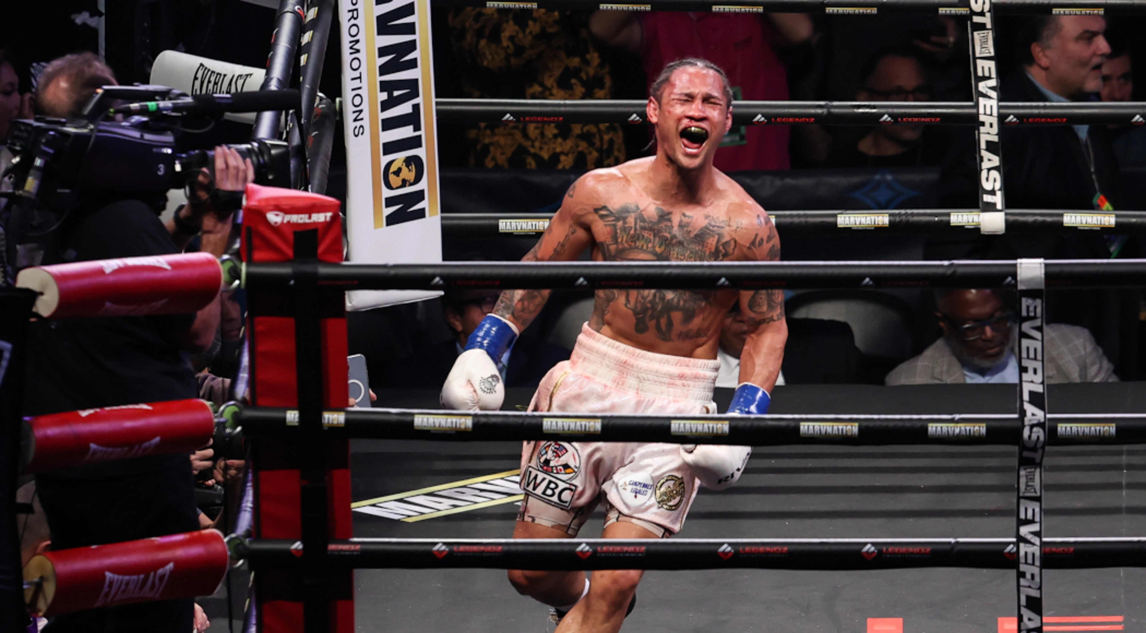 Regis Prograis wins vacant WBC junior welterweight belt