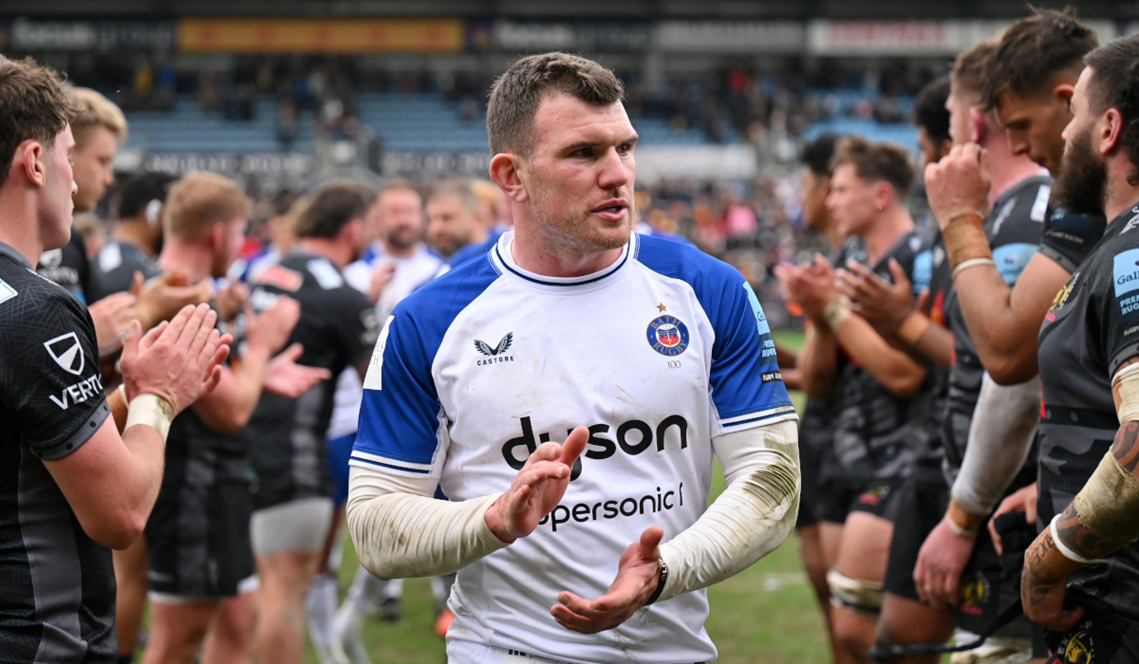 Bath hold off Exeter to extend Premiership lead