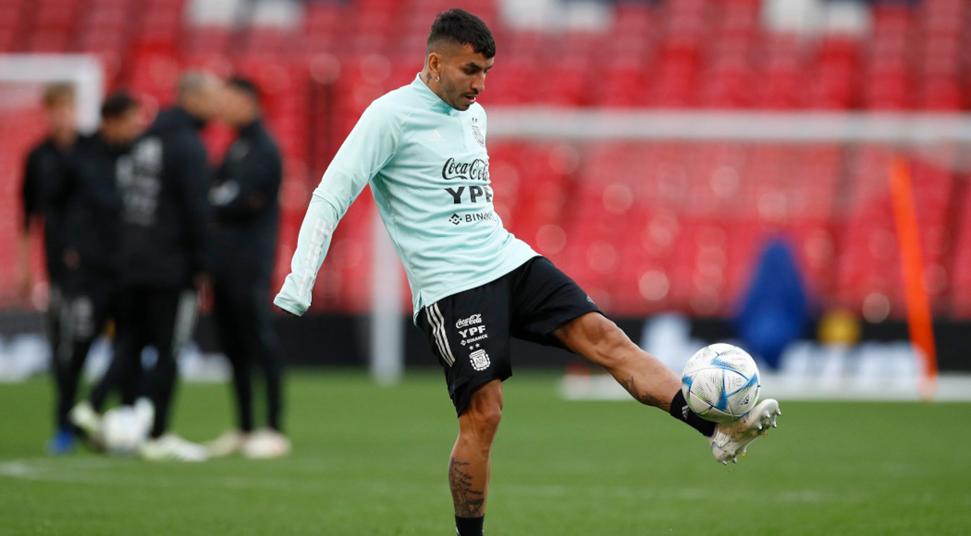 Correa replaces injured Gonzalez in Argentina squad