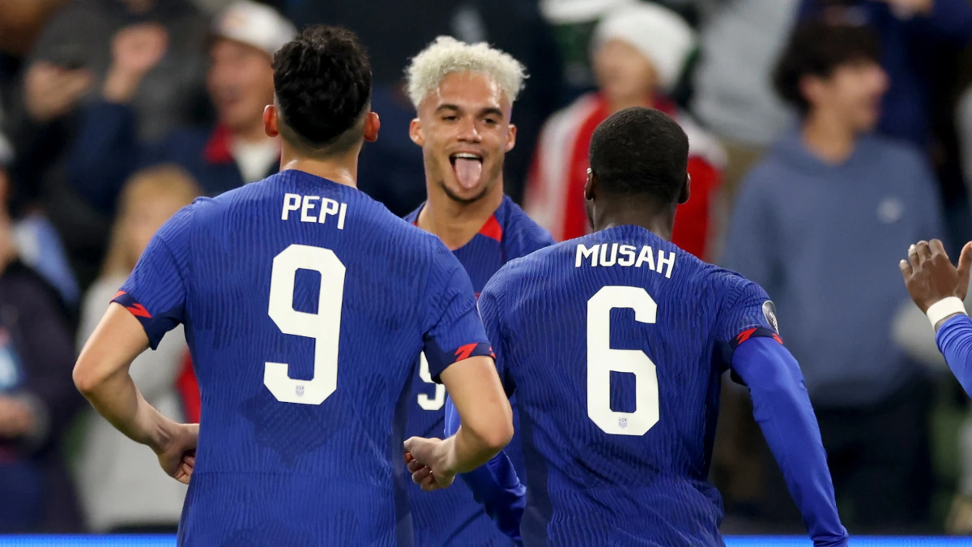 Late goals fire USA past Trinidad in Nations League