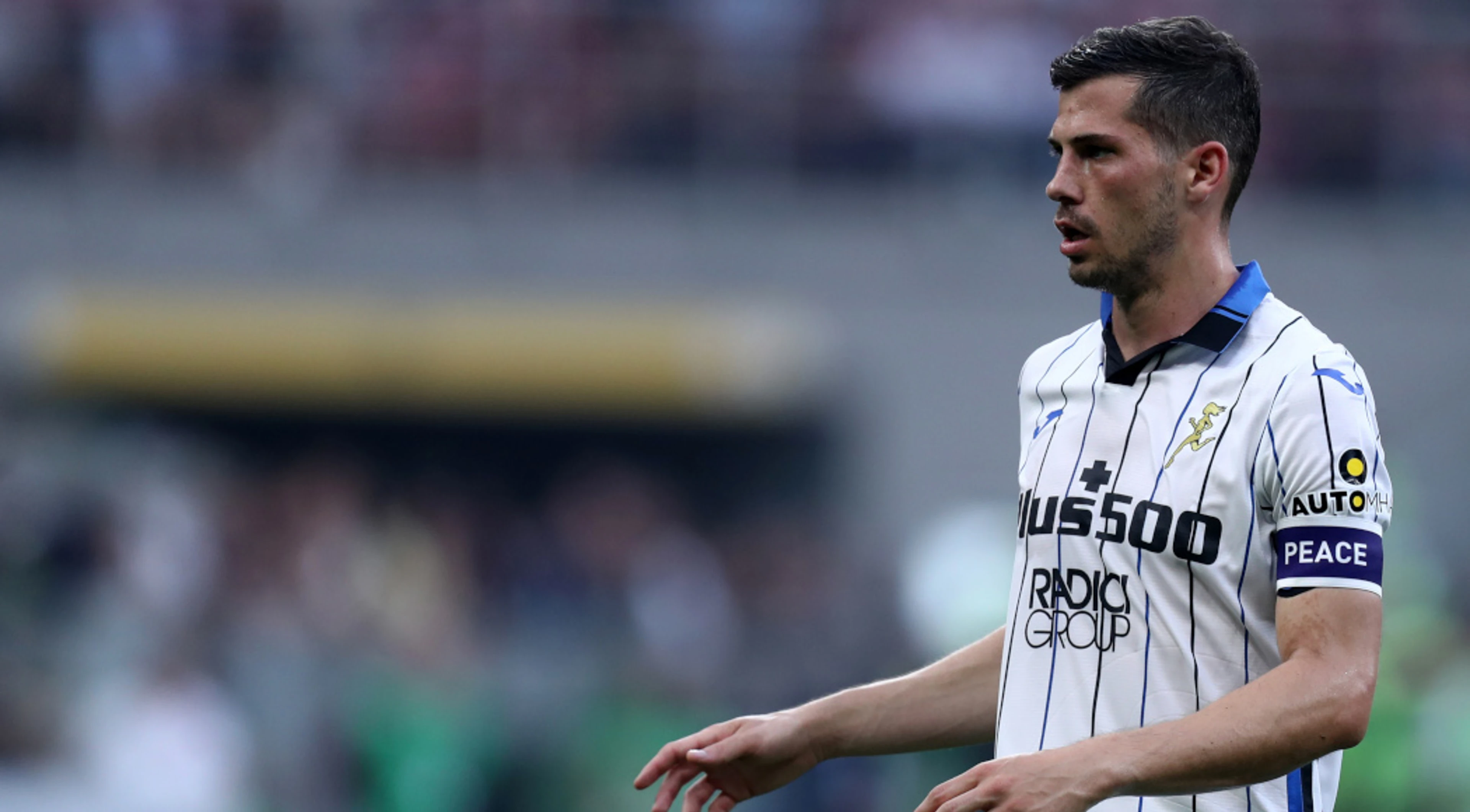 Forest sign Swiss midfielder Freuler from Atalanta