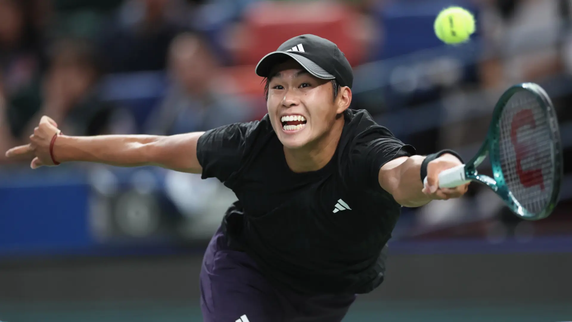 Agassi tips 'incredibly gifted' teenager Tien for the top