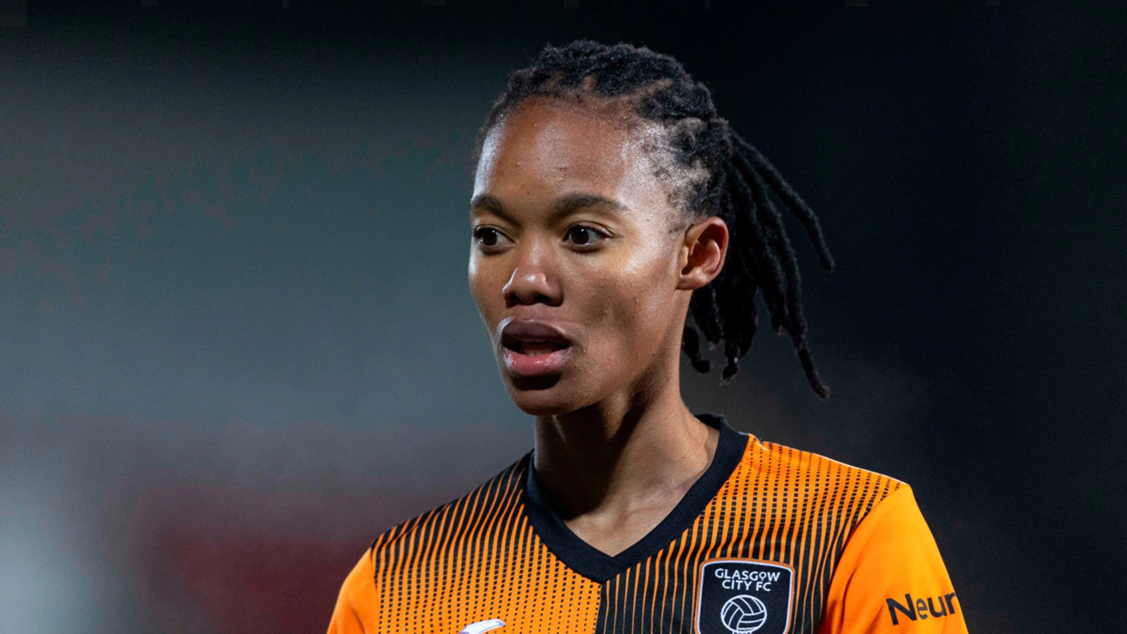 Racing Louisville sign South African star Linda Motlhalo