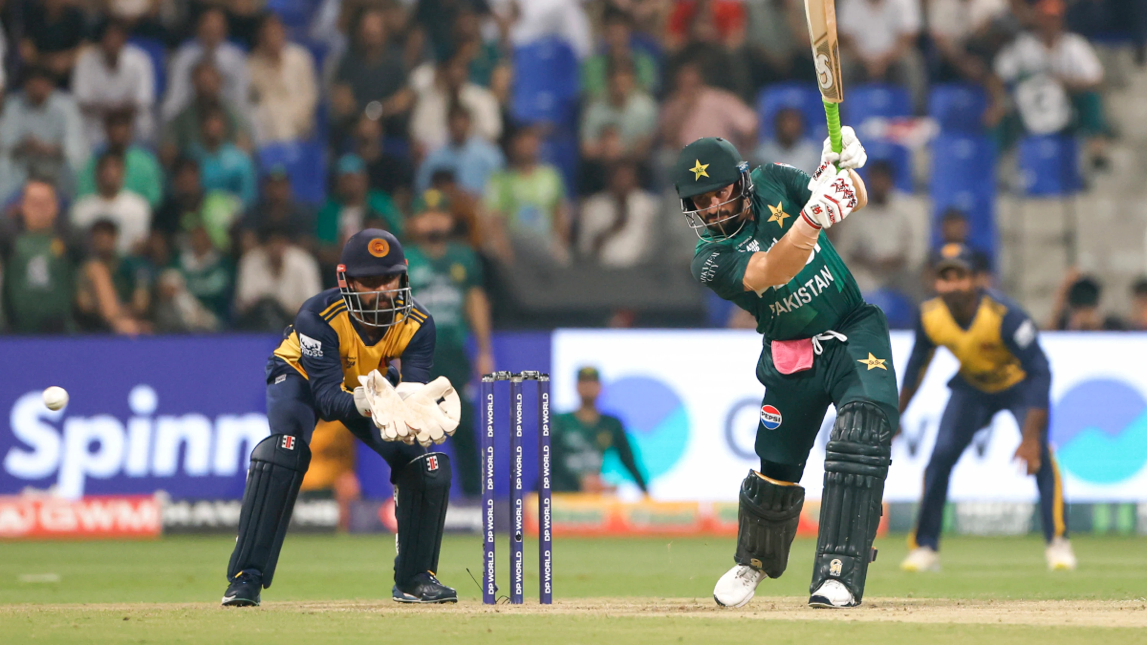 Pakistan stay alive in Asia Cup with win over Sri Lanka