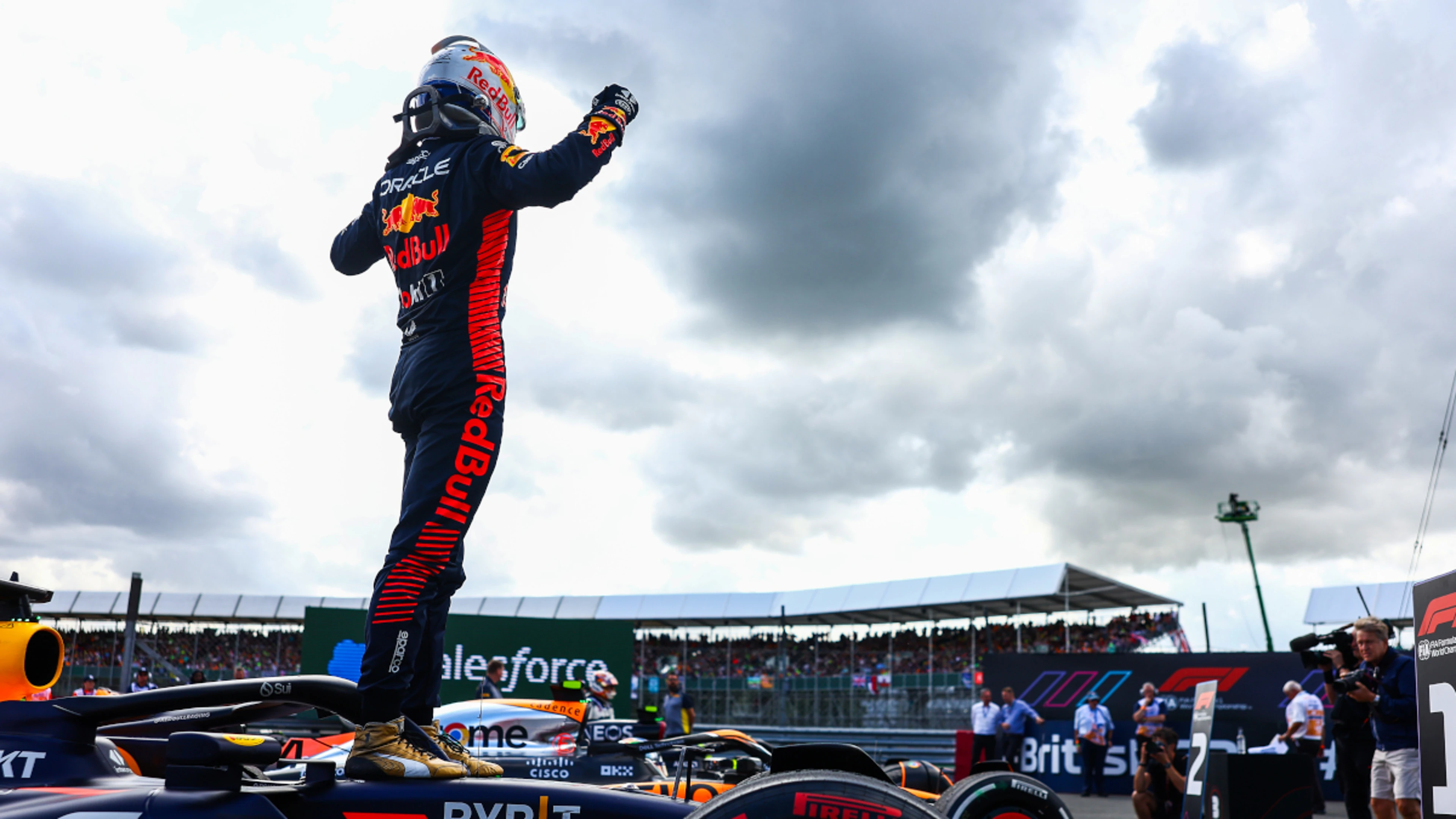 Verstappen takes Red Bull's 11th win in a row