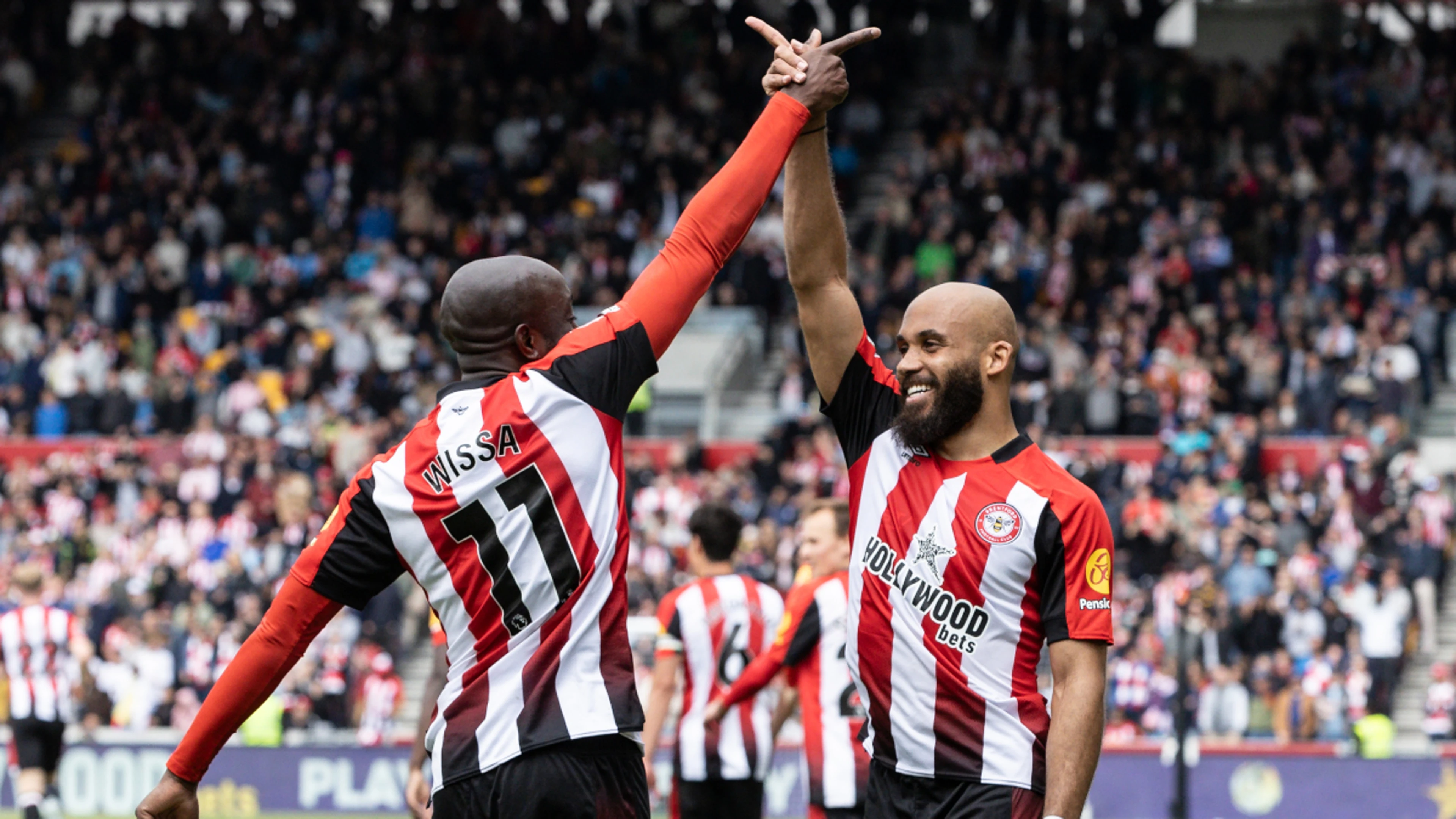 Brentford boost European hopes with win over Man Utd in seven-goal thriller