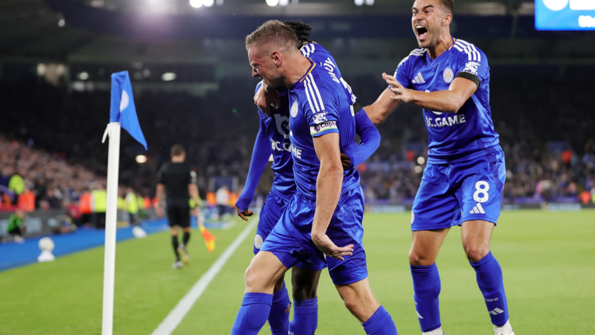 Jamie Vardy scores to secure a draw for Leicester against Tottenham in a closely contested match.