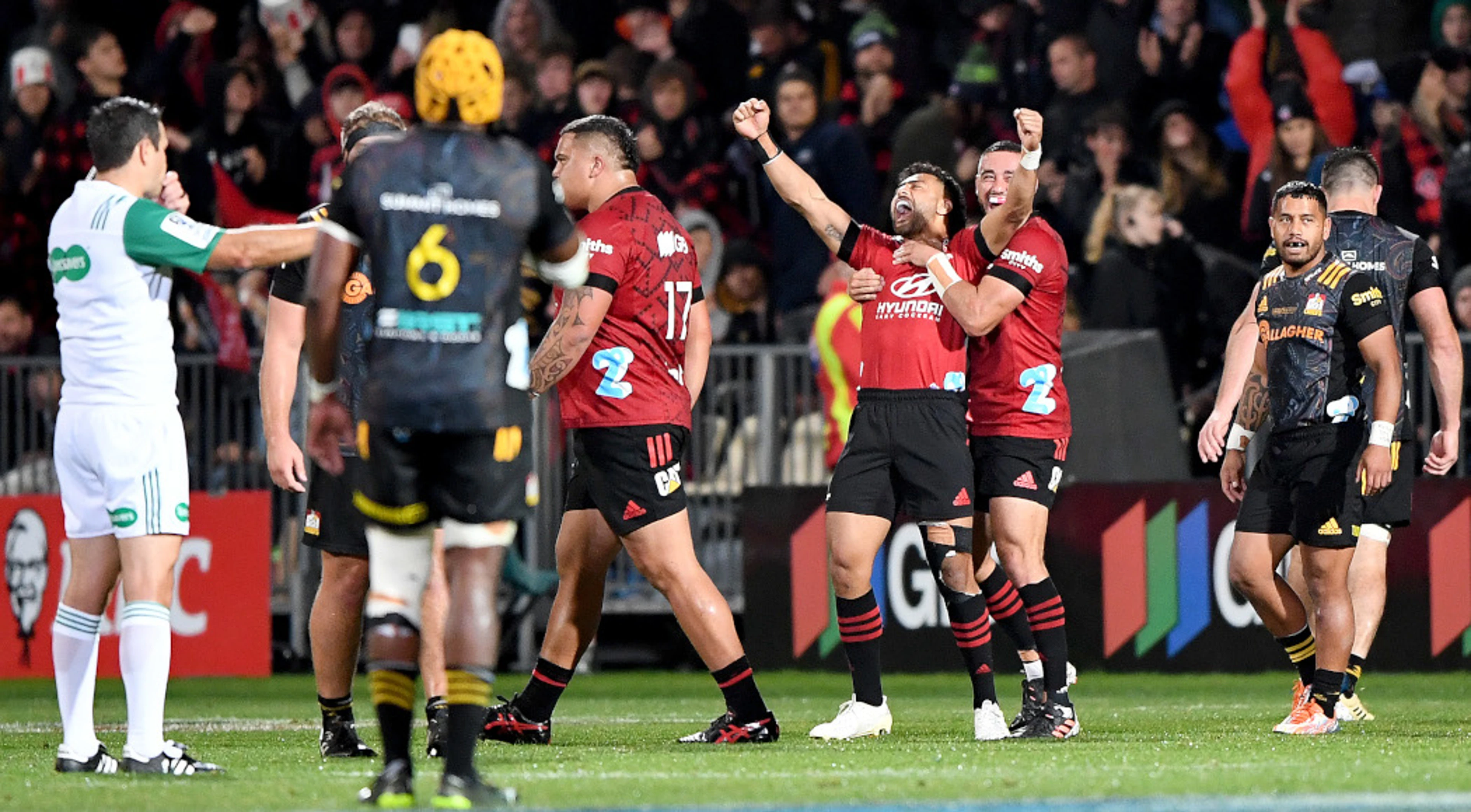 Mo'unga sparkles as Crusaders claim New Zealand Super crown