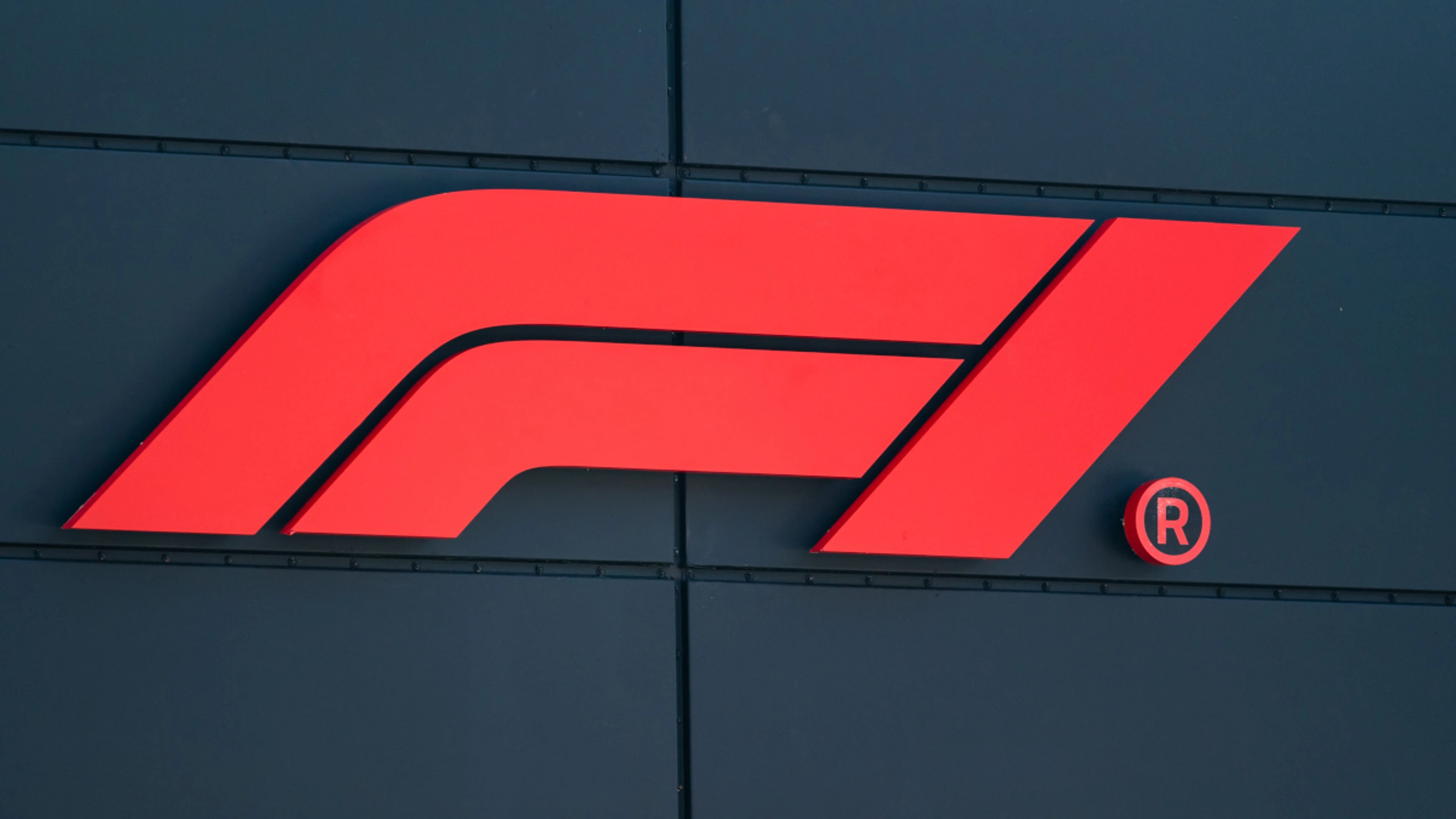 F1 extends deal to keep Miami GP until 2041