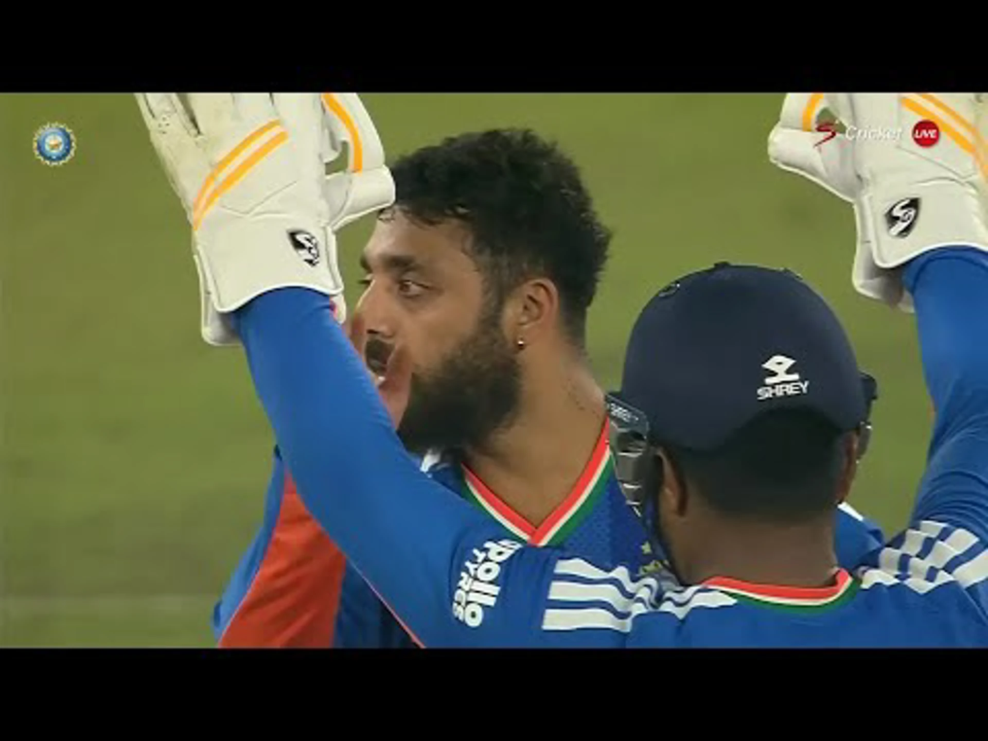 India v South Africa | 5th T20 | 2nd innings | Varun Chakaravarthy 4