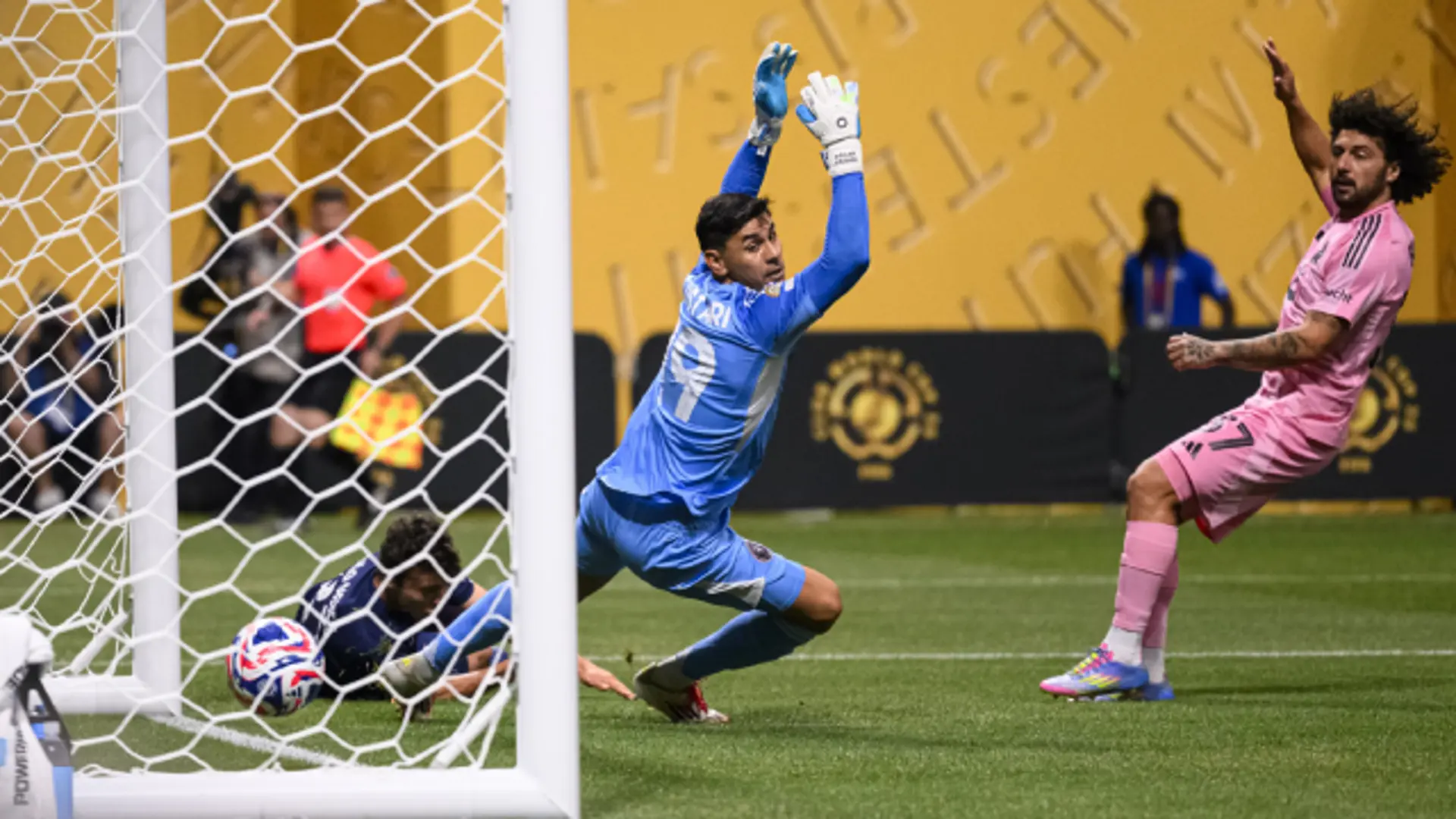Top 5 Goalkeeper Saves of the day | FIFA Club World Cup 2025