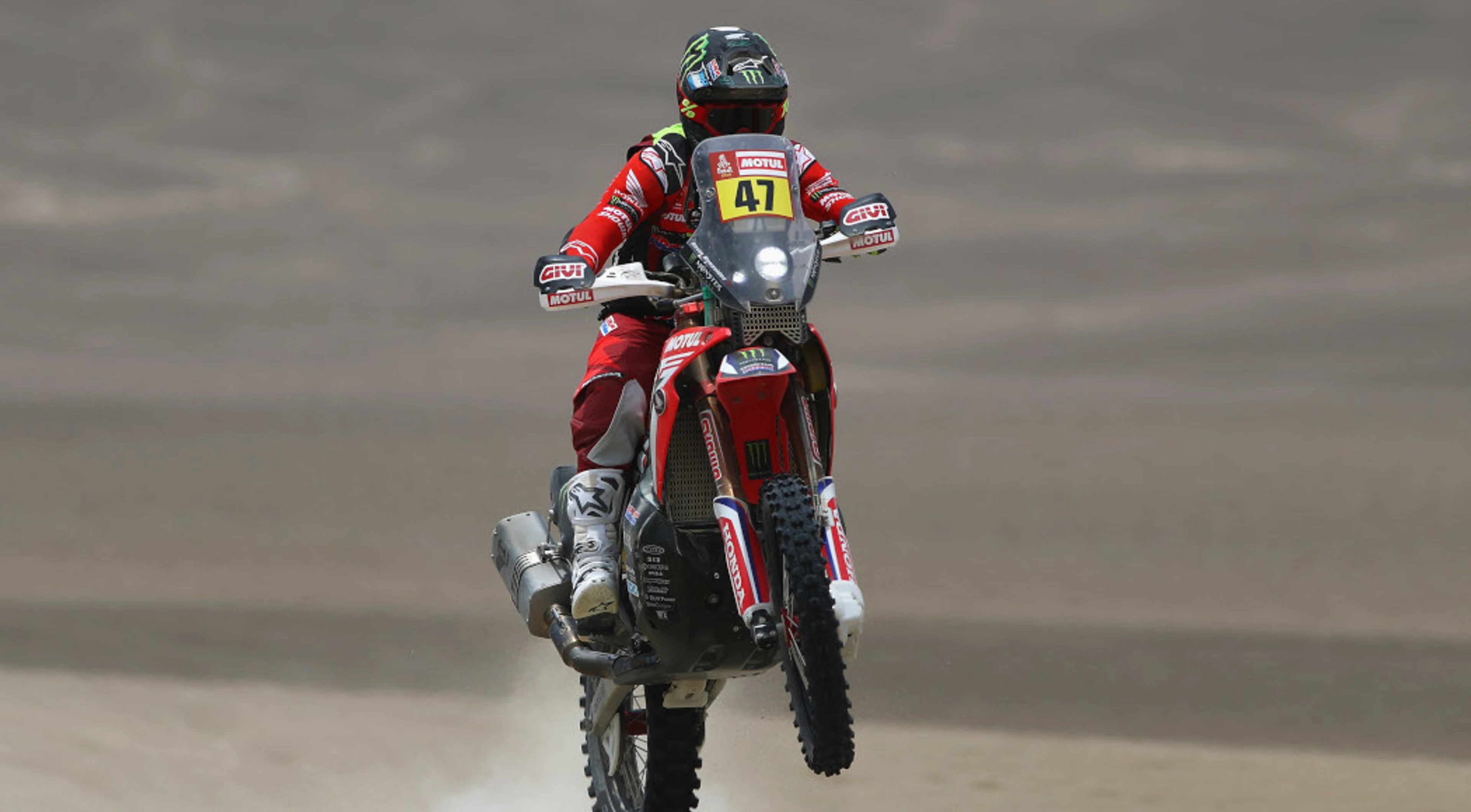 Argentina's Benavides takes his second Dakar motorcycle title