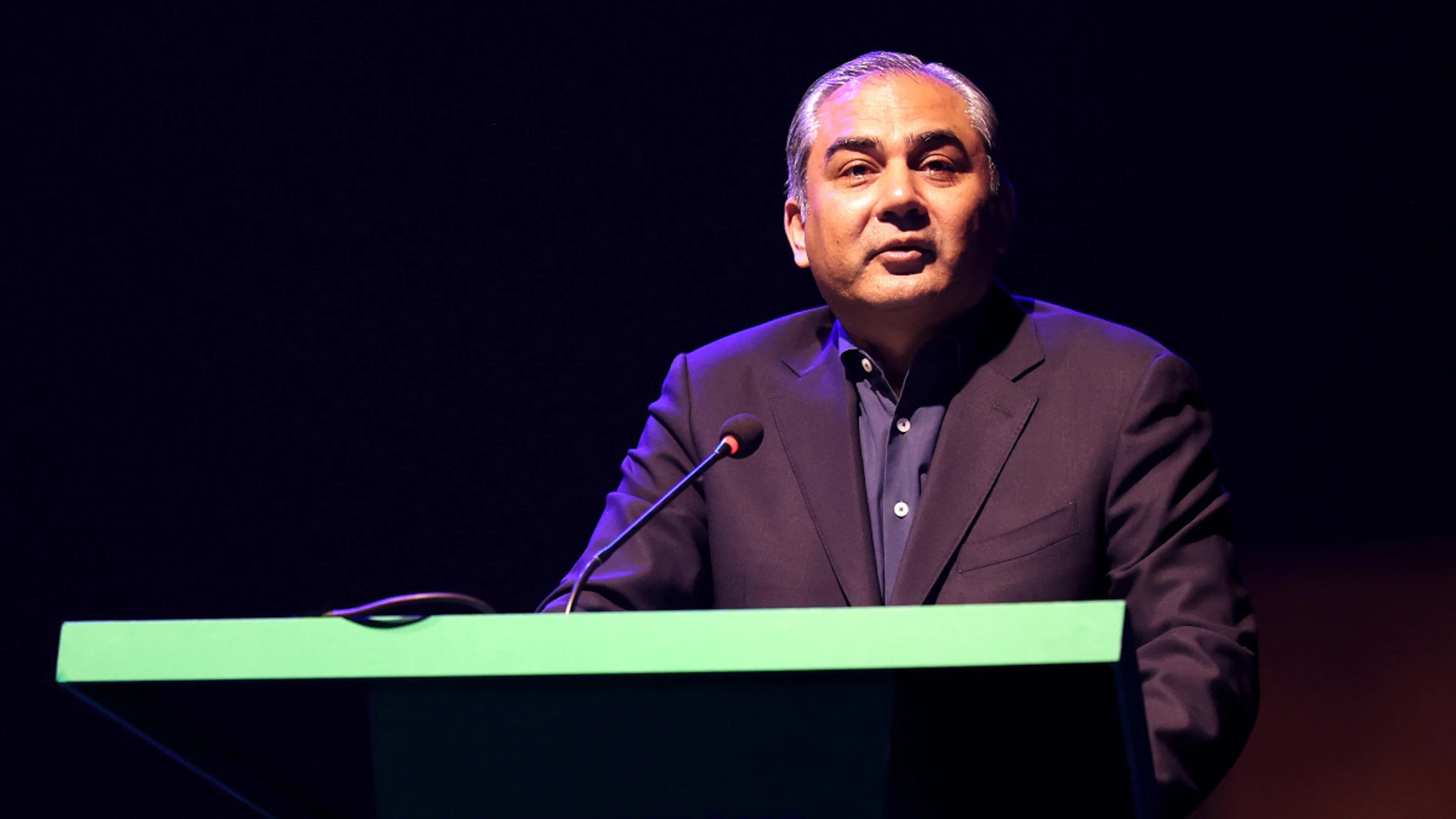 Sri Lanka to stay in Pakistan after bomb, games move to Rawalpindi