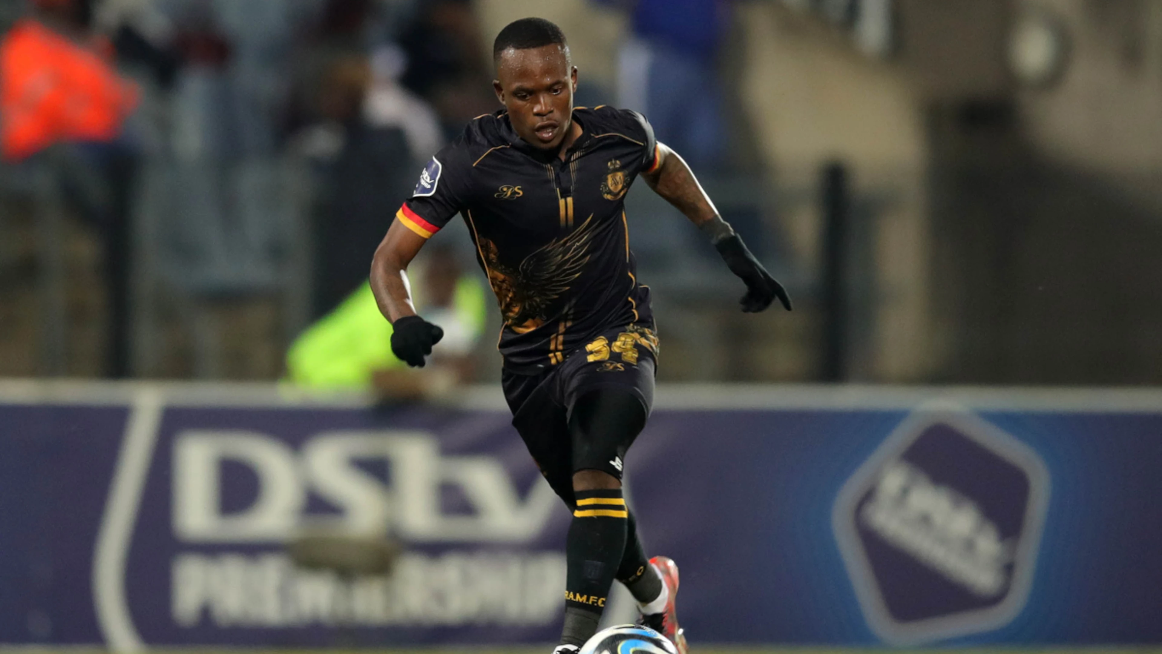 Royal AM look to bring Stellies down to earth