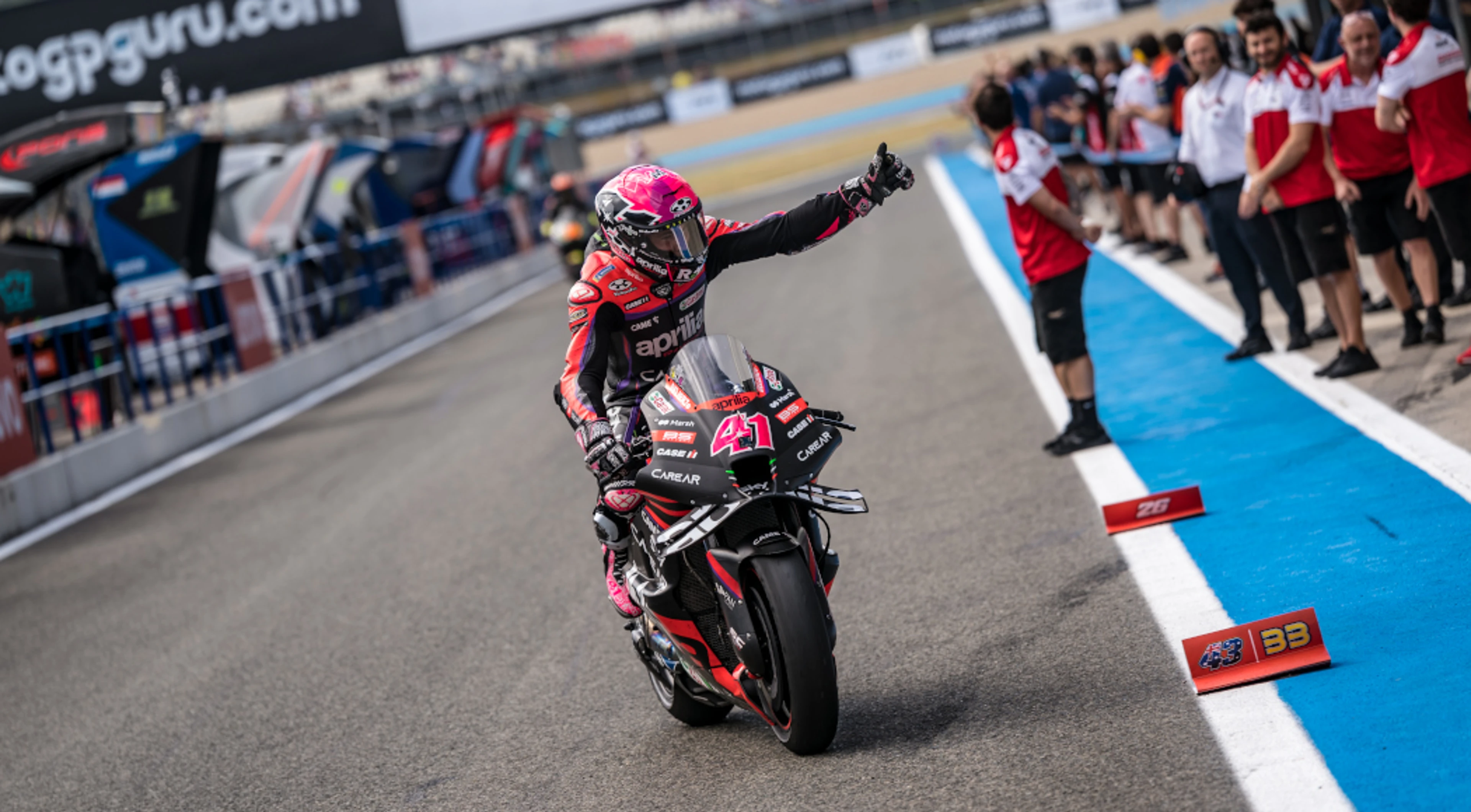 Espargaro rides his luck to snatch pole at Spanish GP